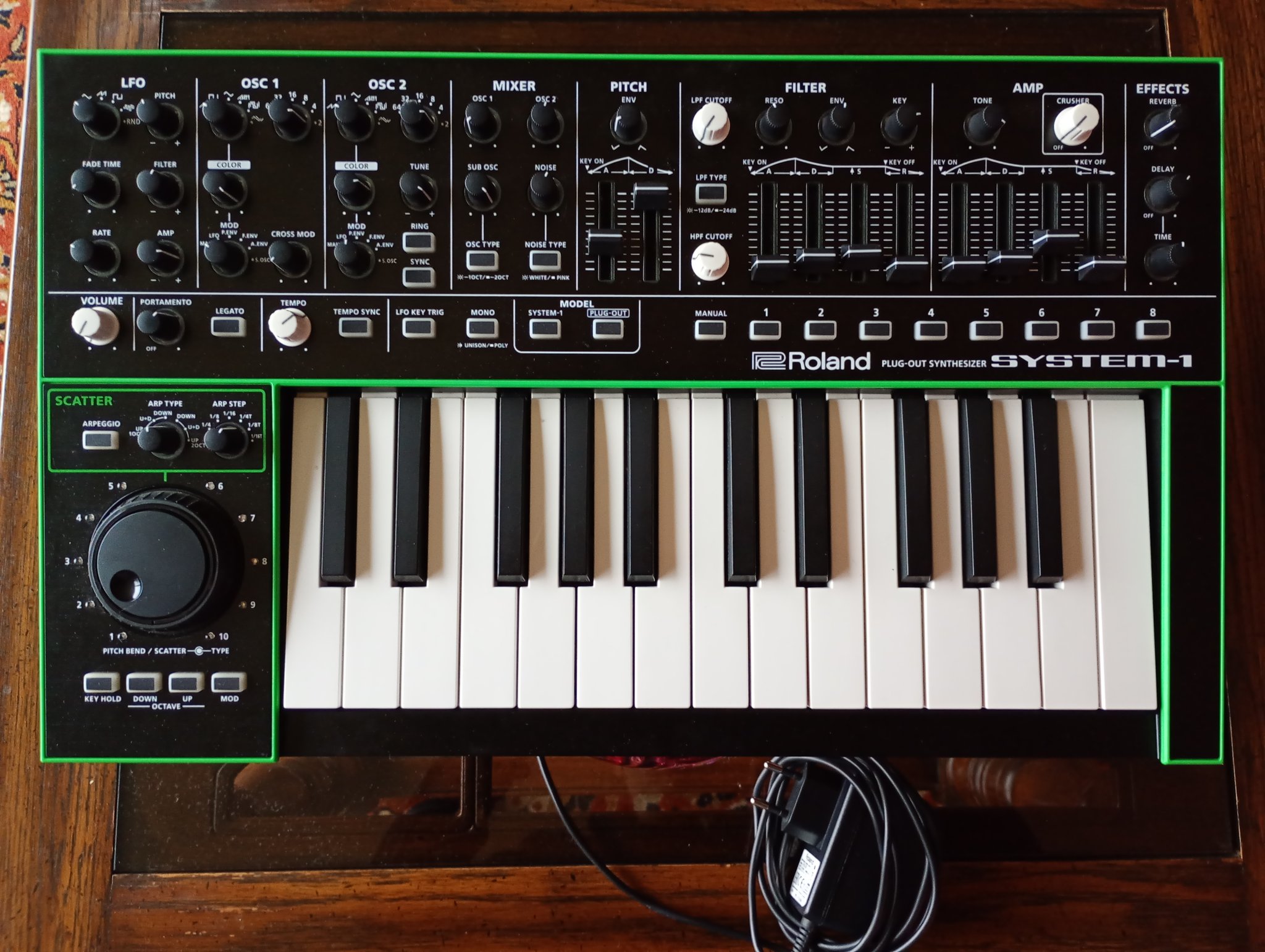 Roland System-1 avec Deck et alimentation. (Echange possible) 