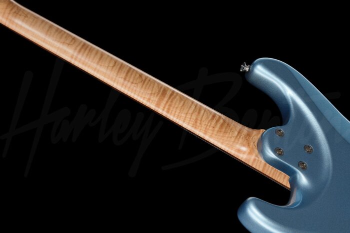 ST-Modern Carlos Asensio SignatureNeck ST-Modern Carlos Asensio SignatureNeck