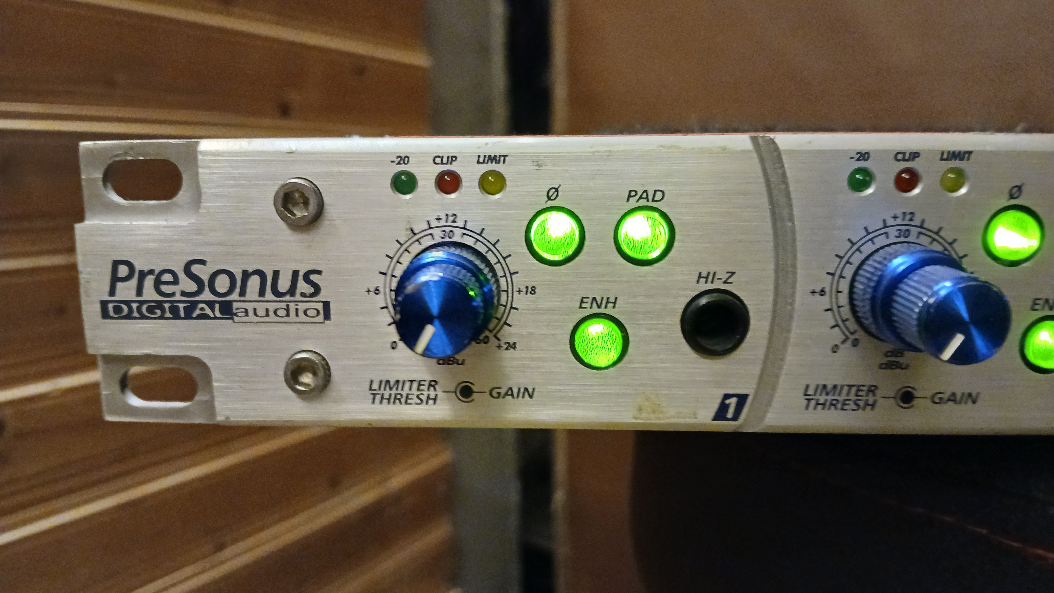 Vends Presonus Digimax preamplificateur 8 entrées 