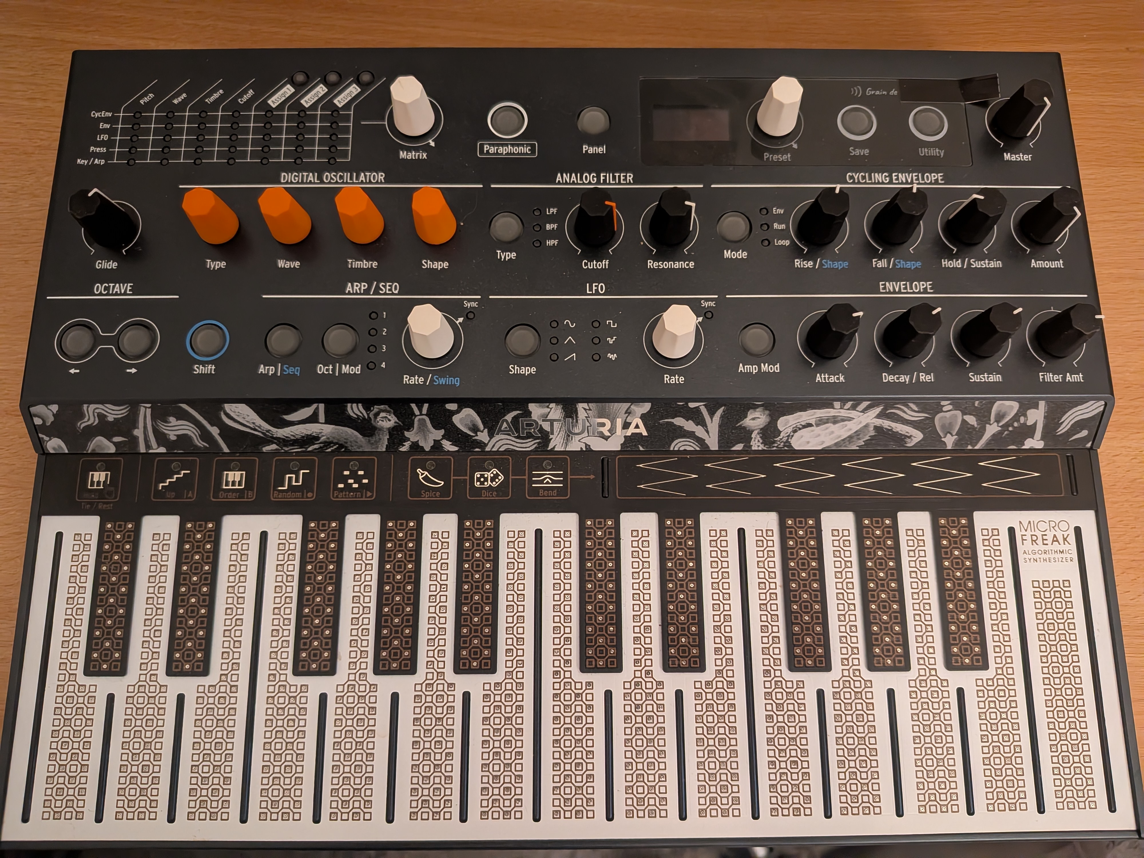 Arturia Microfreak synthétiseur