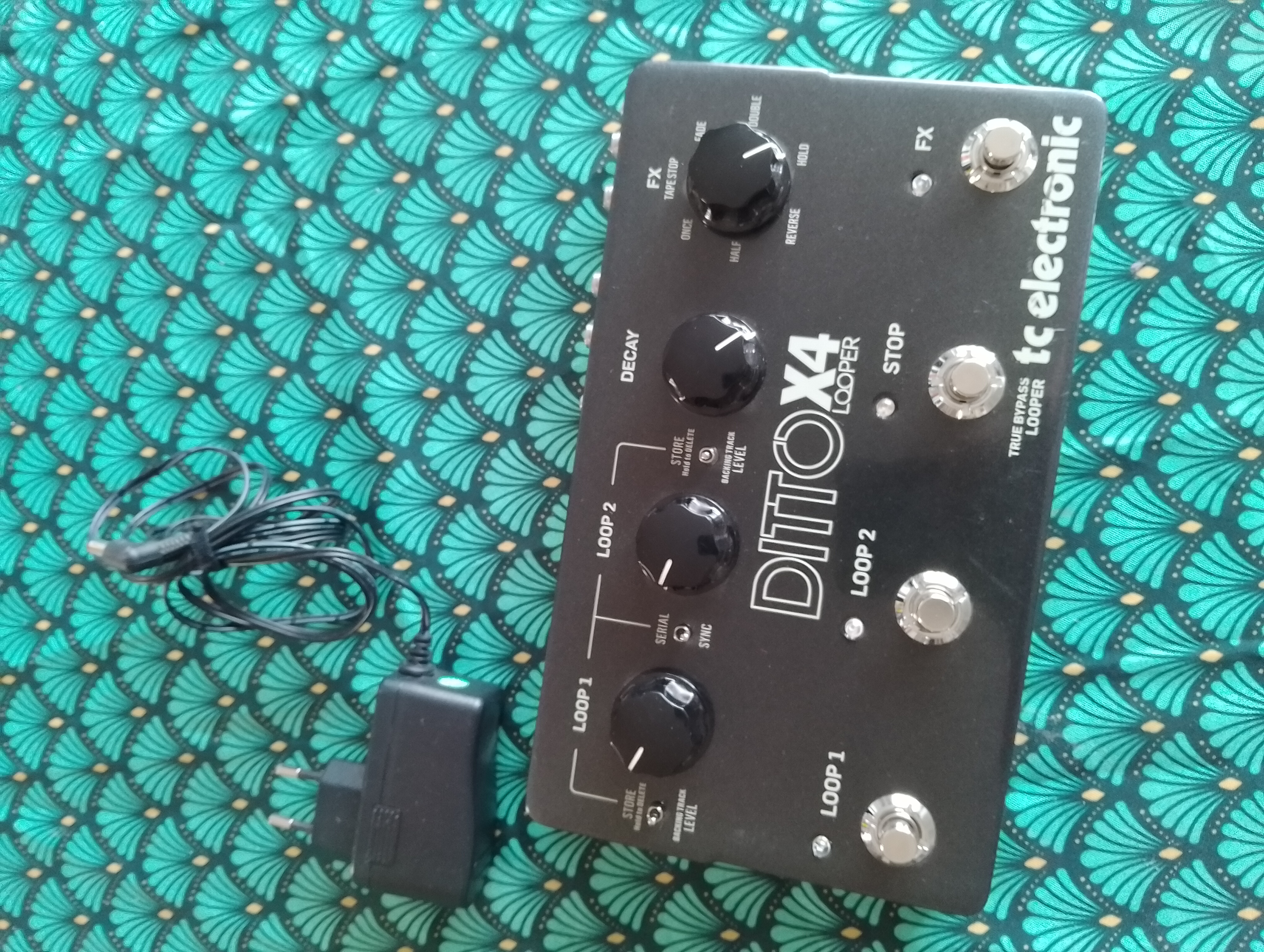 Vends Looper Ditto X4 de TC Electronic