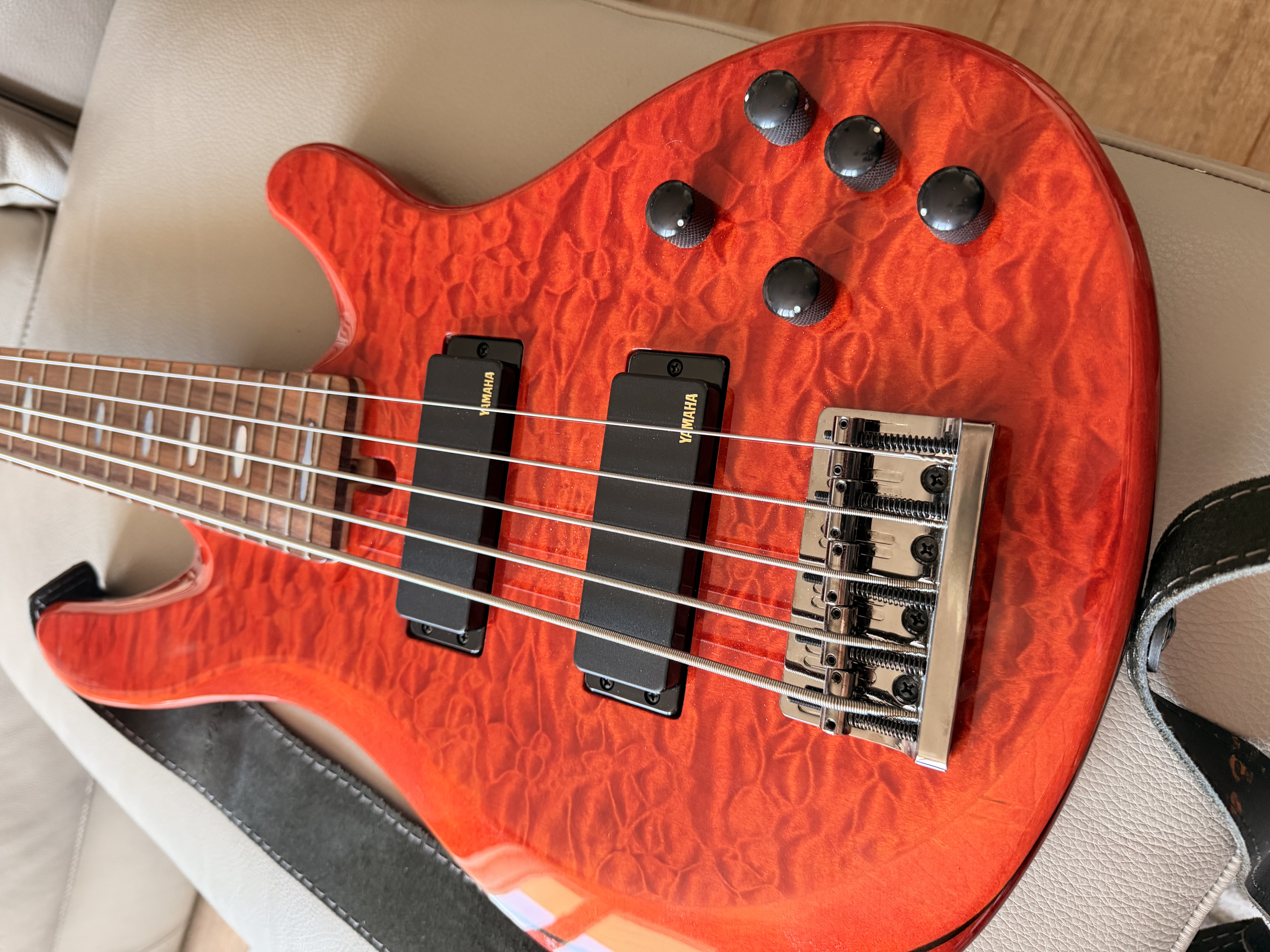 Yamaha TRB1005 (8737)