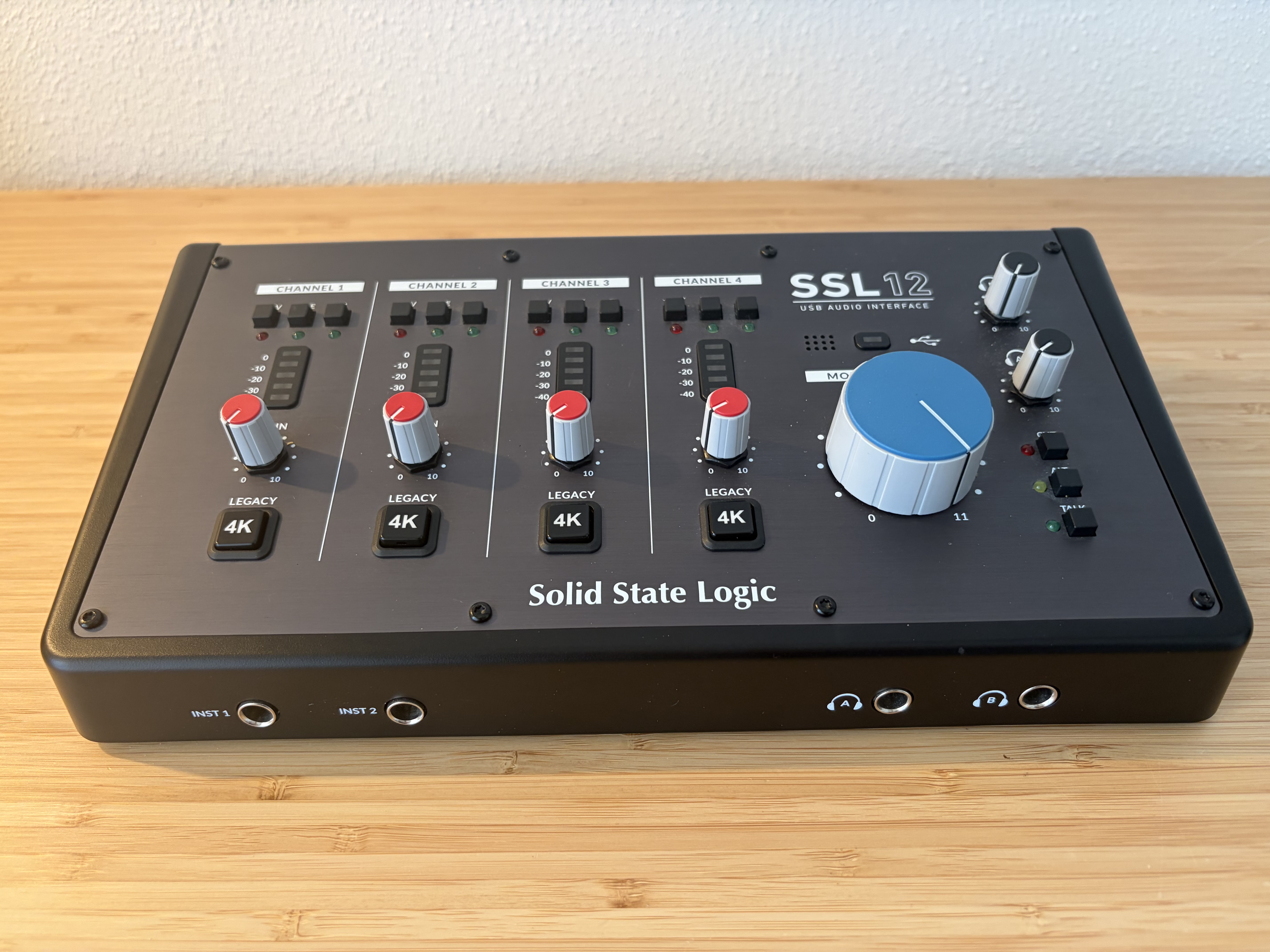 SSL 12 INTERFACE
