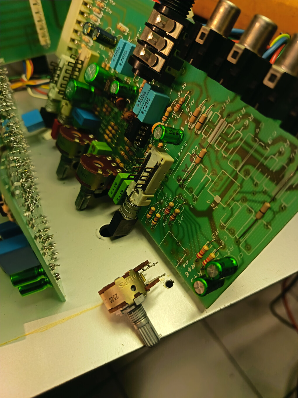 6696760.jpg 6696760.jpg