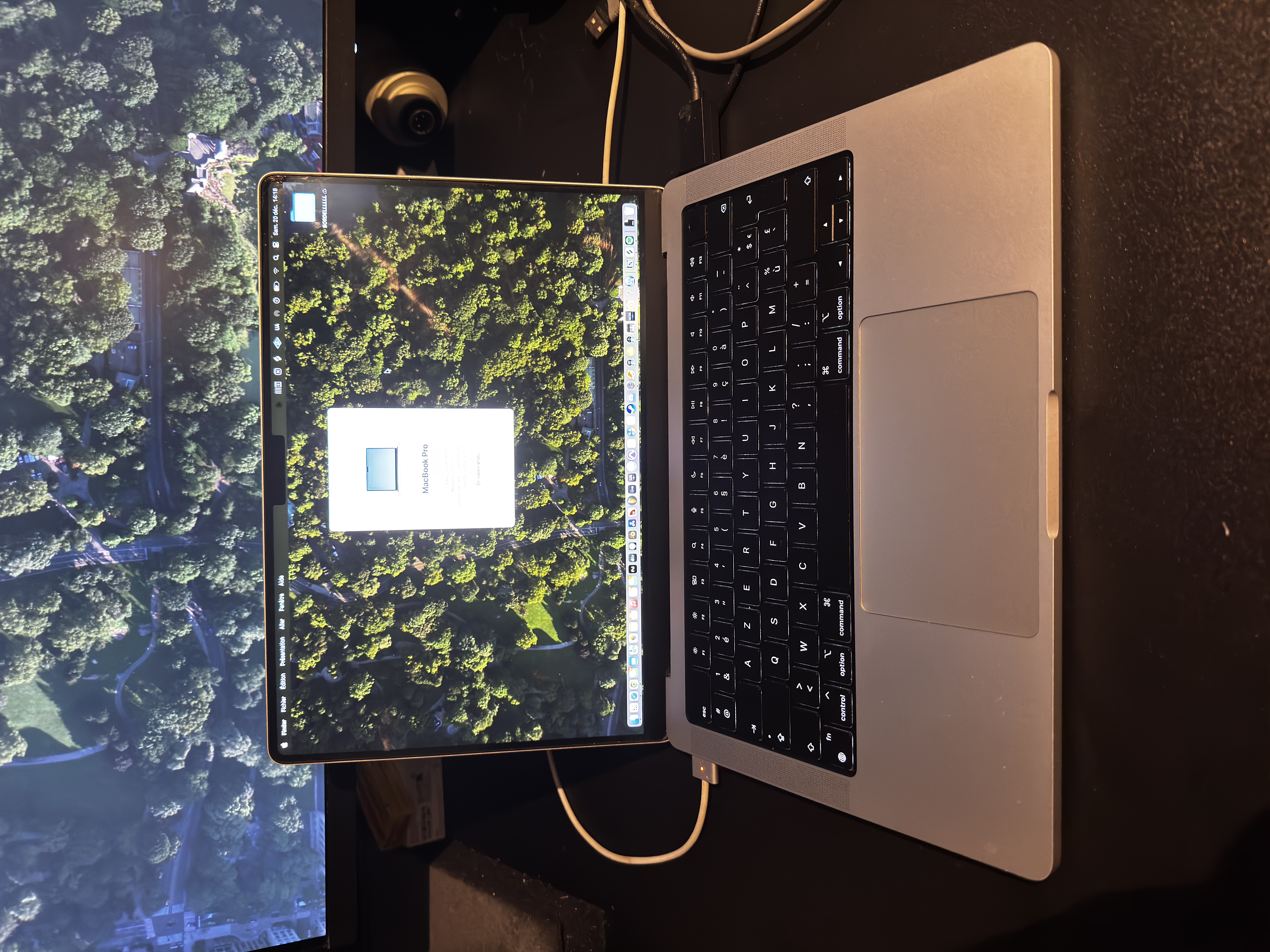 Mac book pro m2 pro 32 go de ram 1 to de stockage 