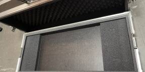 Vends Thon Case Prophet Dessktop Rev 2