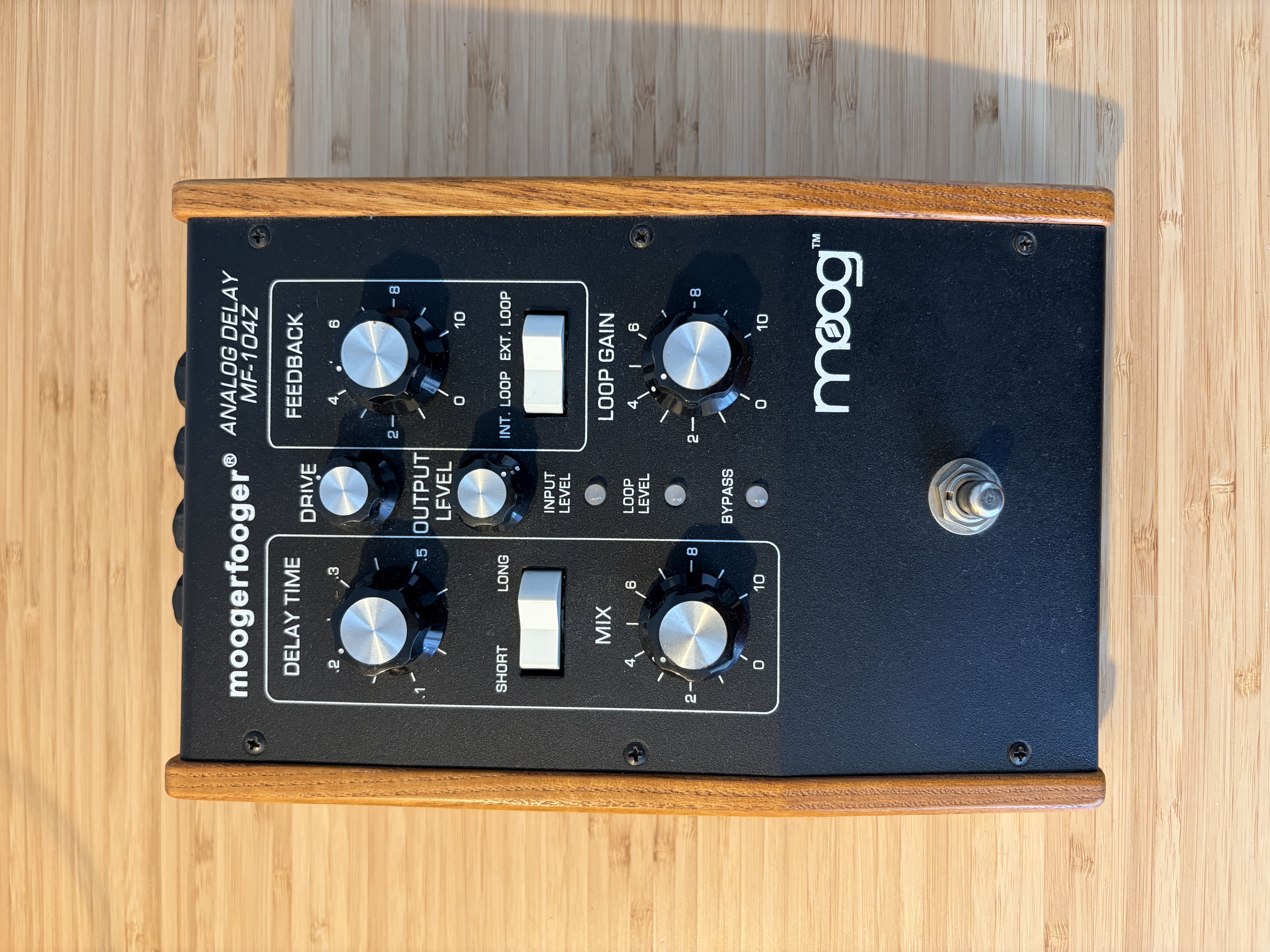 MOOGERFOOGER  MF104Z