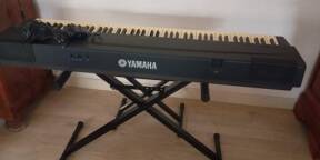 Vends P-70 Yamaha