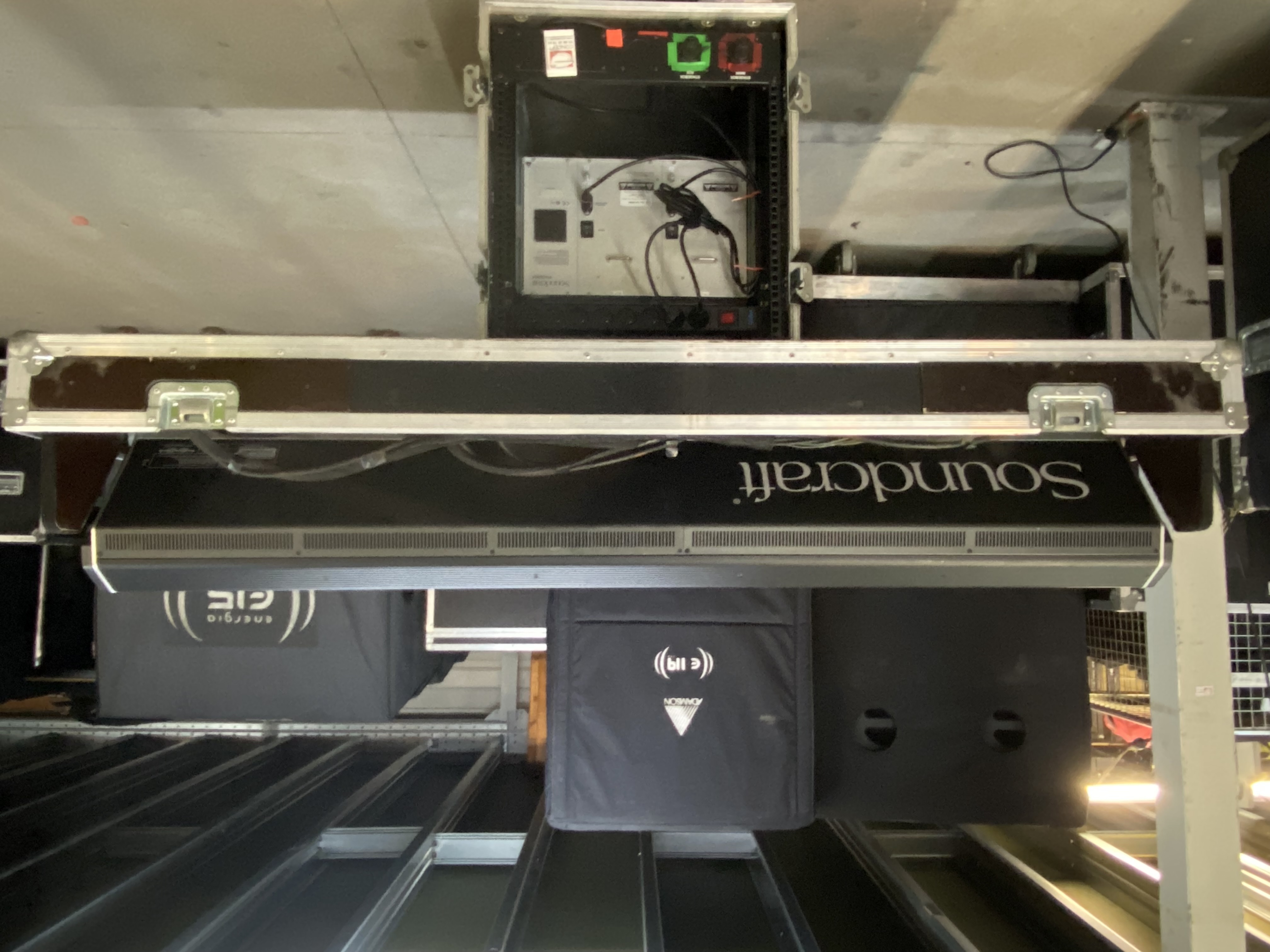 Vend console mixage vi7000