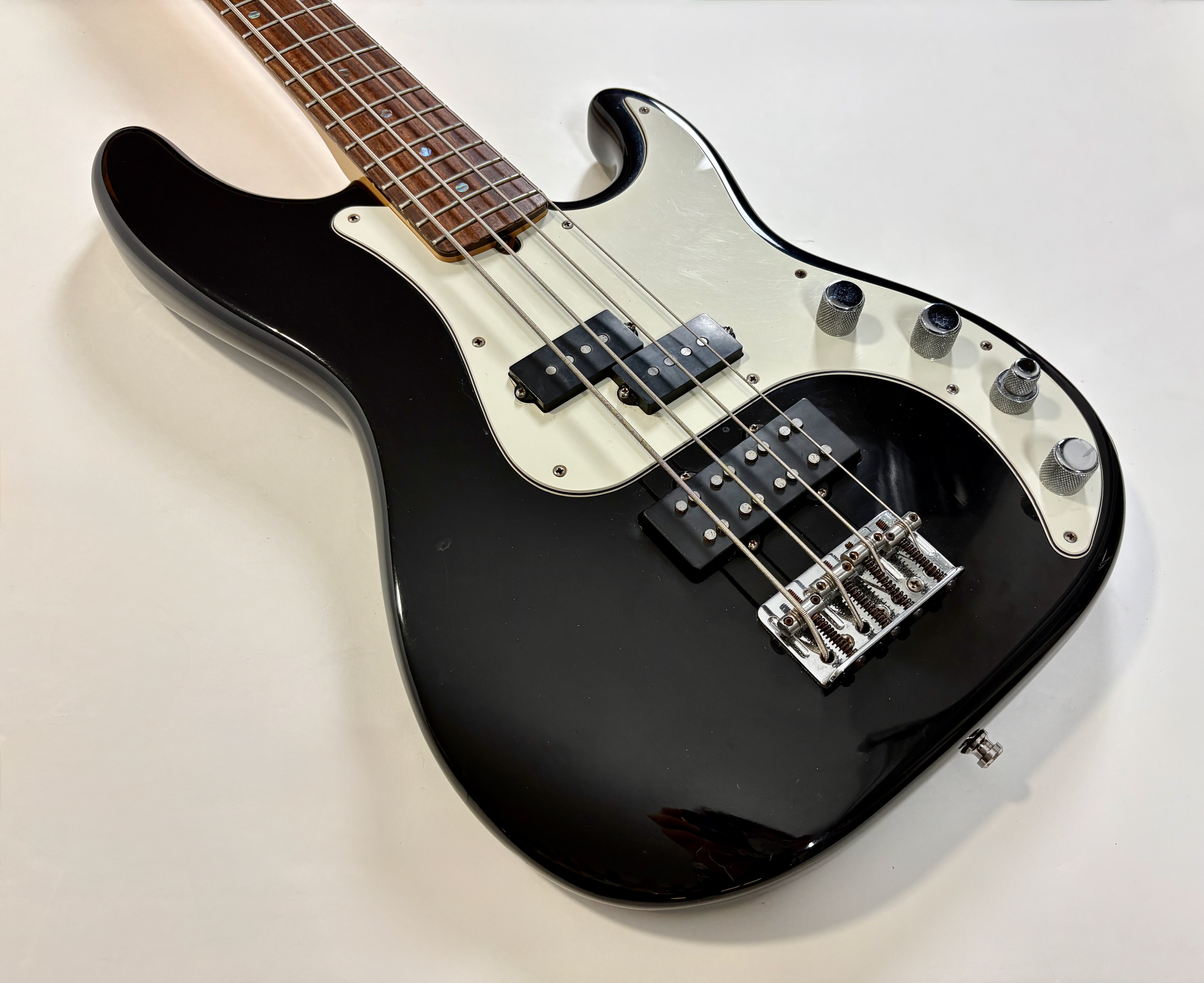 Fender American Deluxe Precision Bass [1998-2001] (48286)