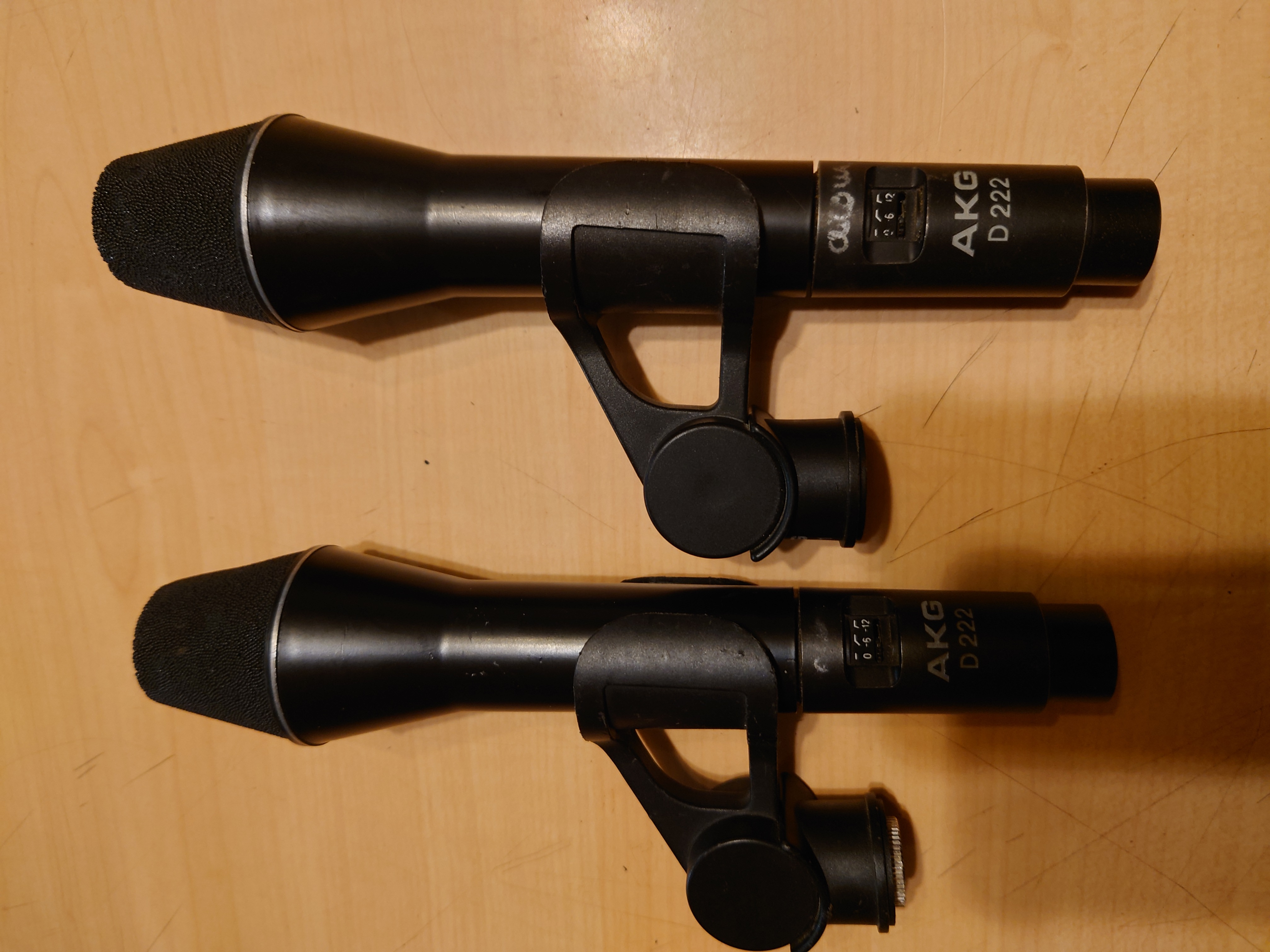 Vds paire de micros AKG D222 EB