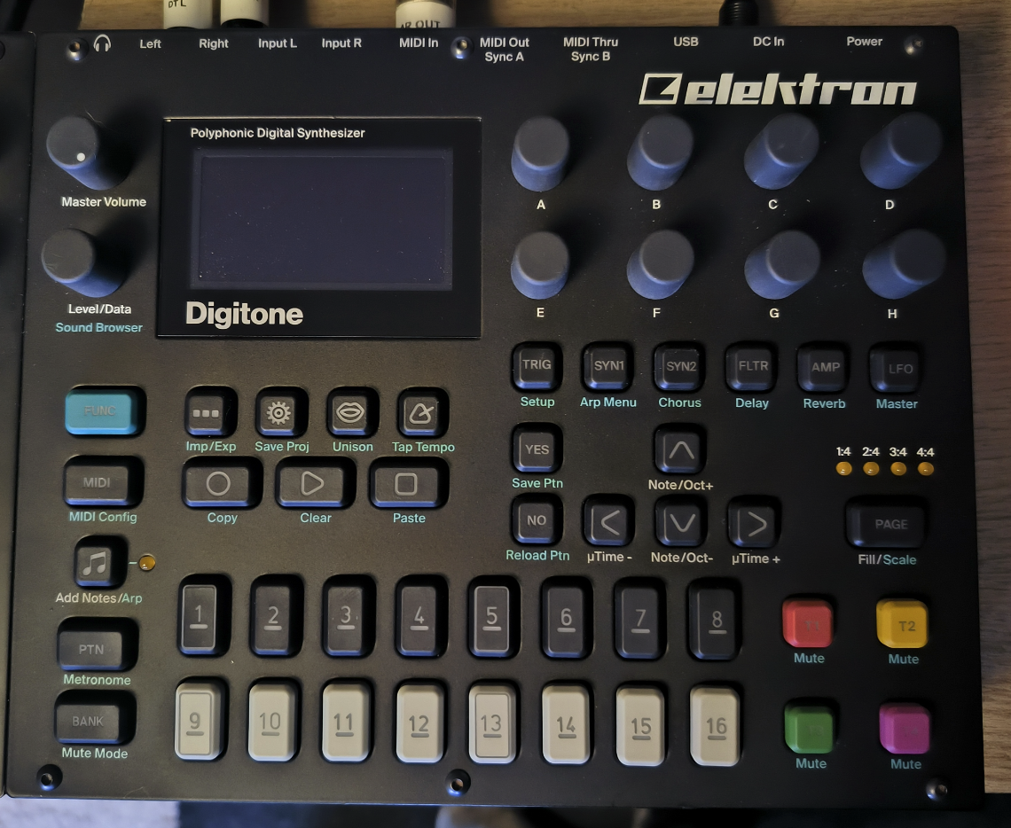 Vends Digitone + packs de presets
