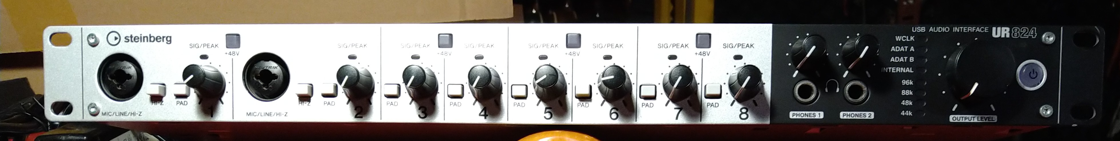 UR 824 STEINBERG CARTE SON USB