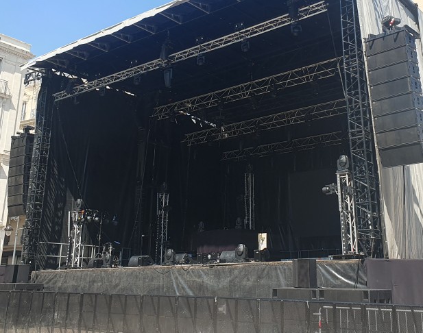 VDS ENCEINTES LINE ARRAY MARTIN AUDIO W8 LC