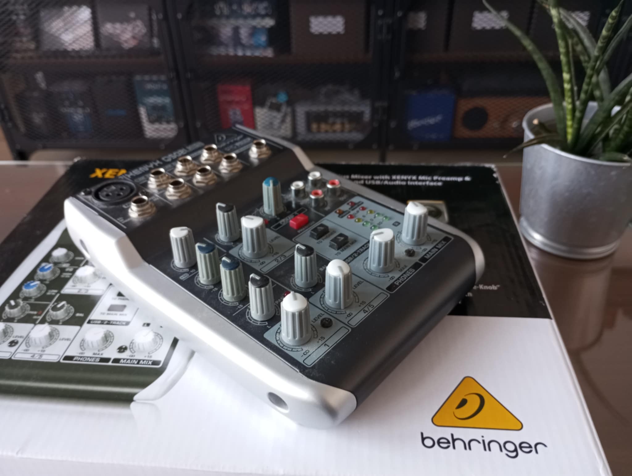 Behringer Xenyx Q502USB