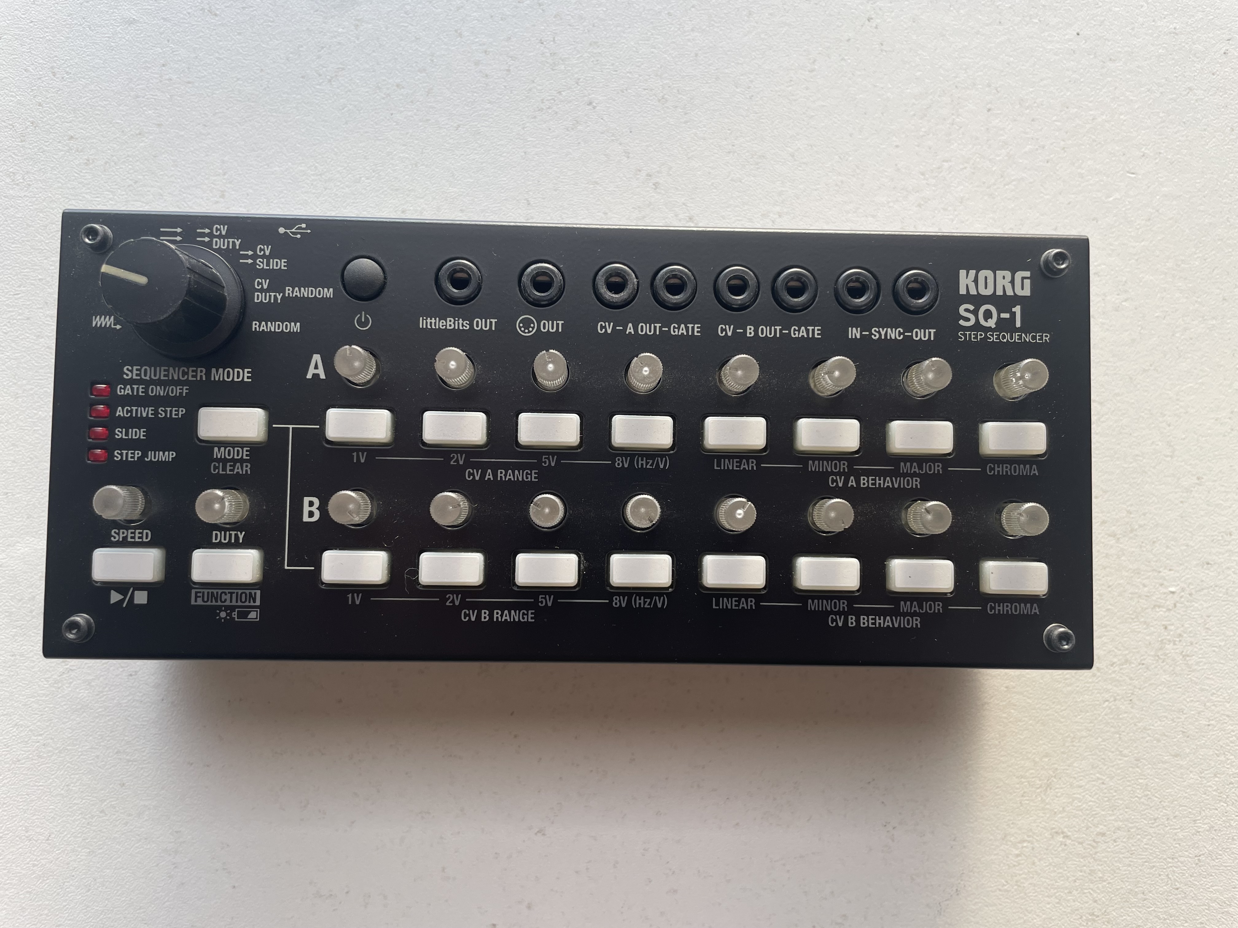 Vends Korg Korg SQ-1 - Séquenceur hardware