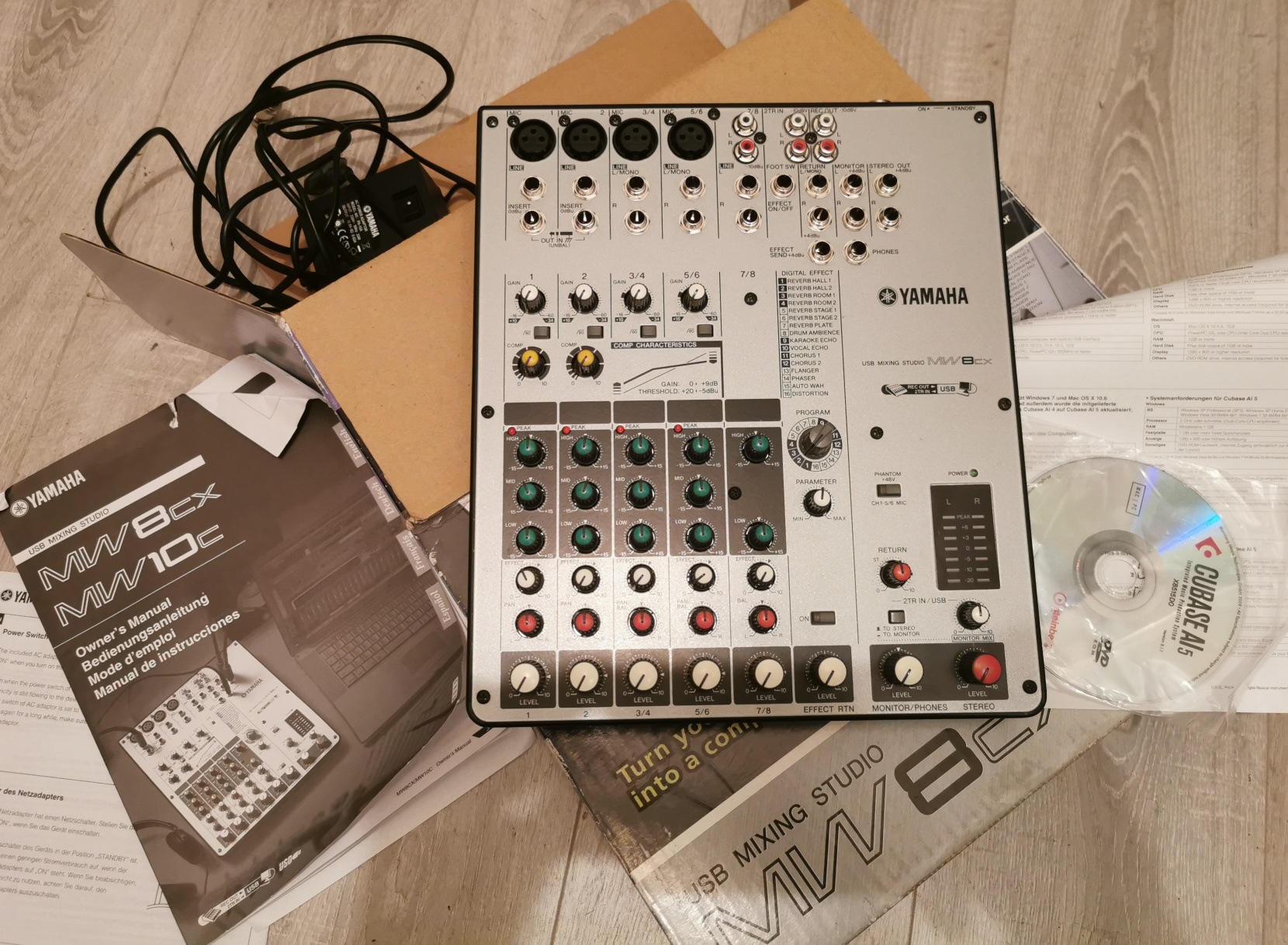 Yamaha MW8cx (79996)