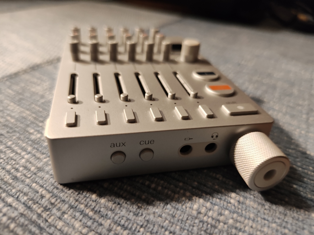 Vends TX-6 Teenage Engineeging