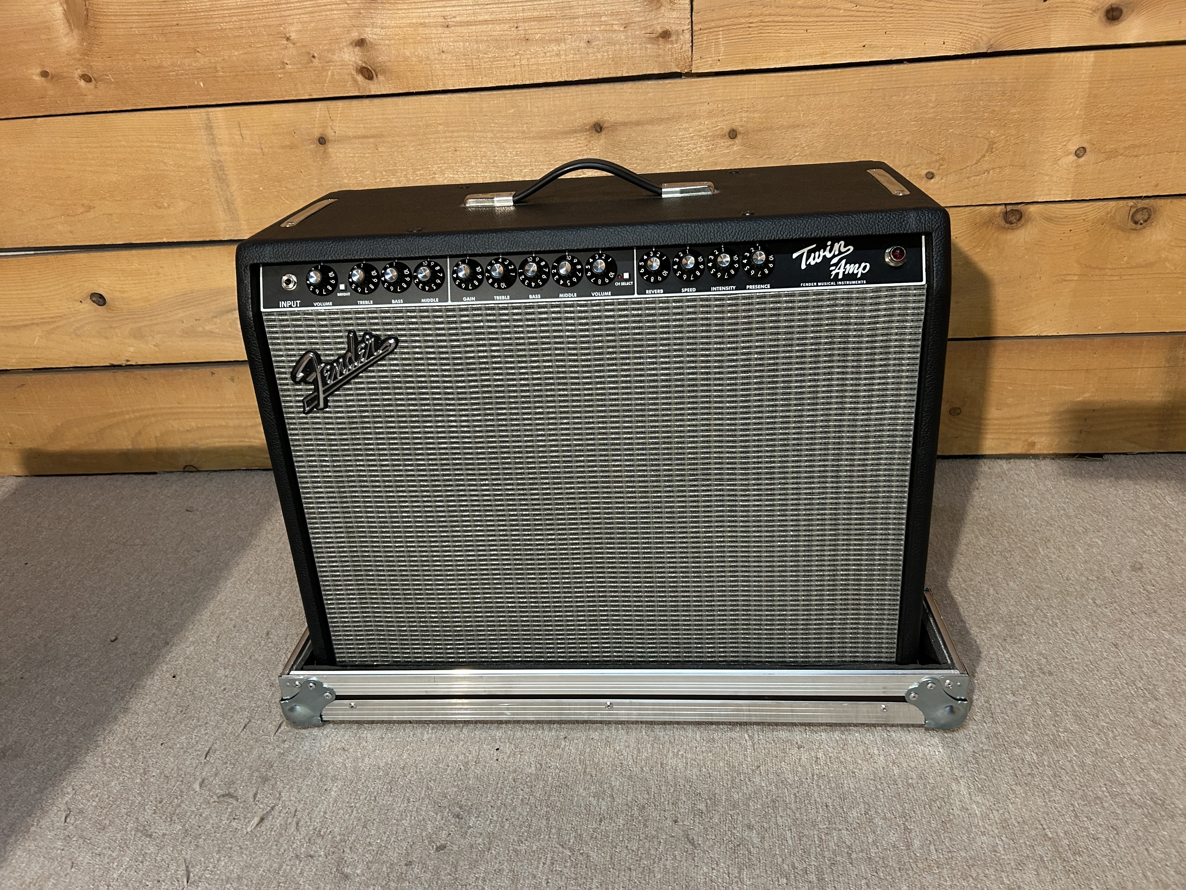 Vends Fender Twin Amp