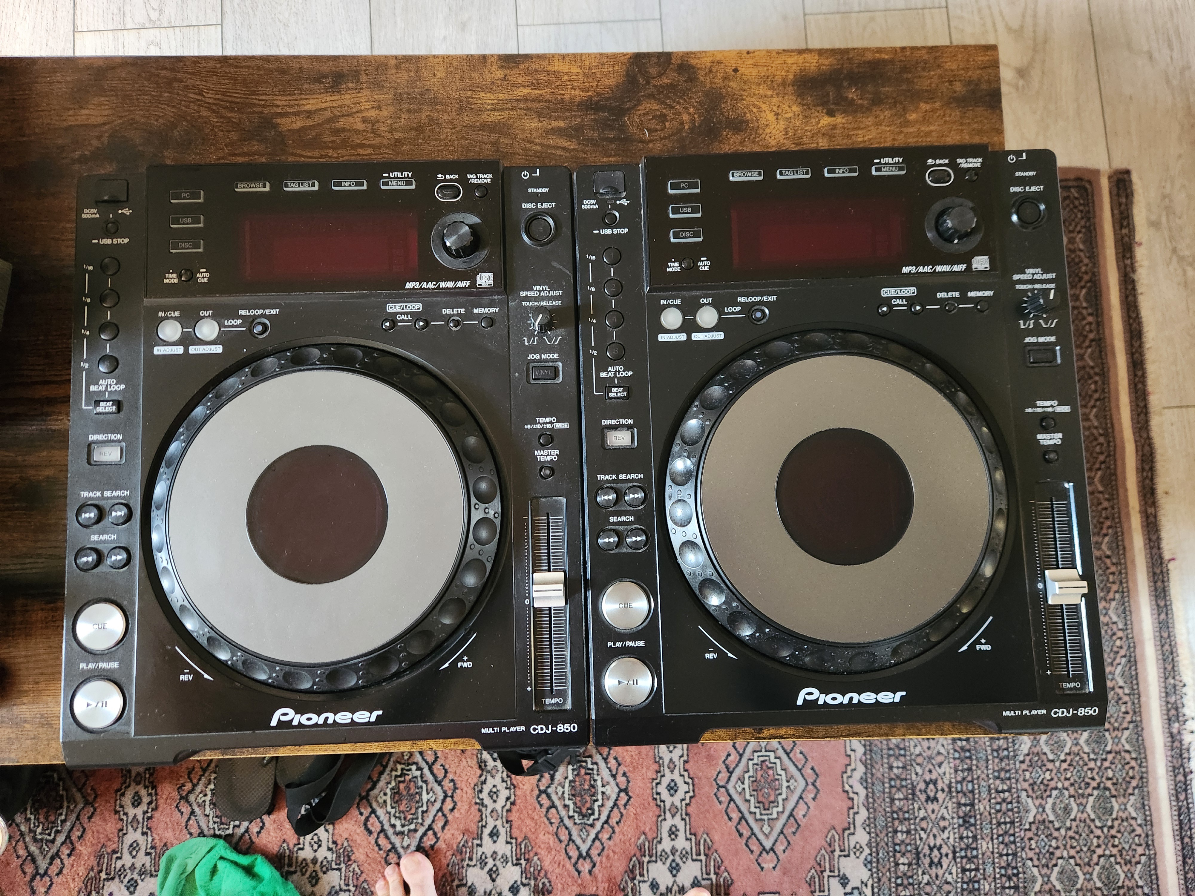 Vends deux CDJ 850K