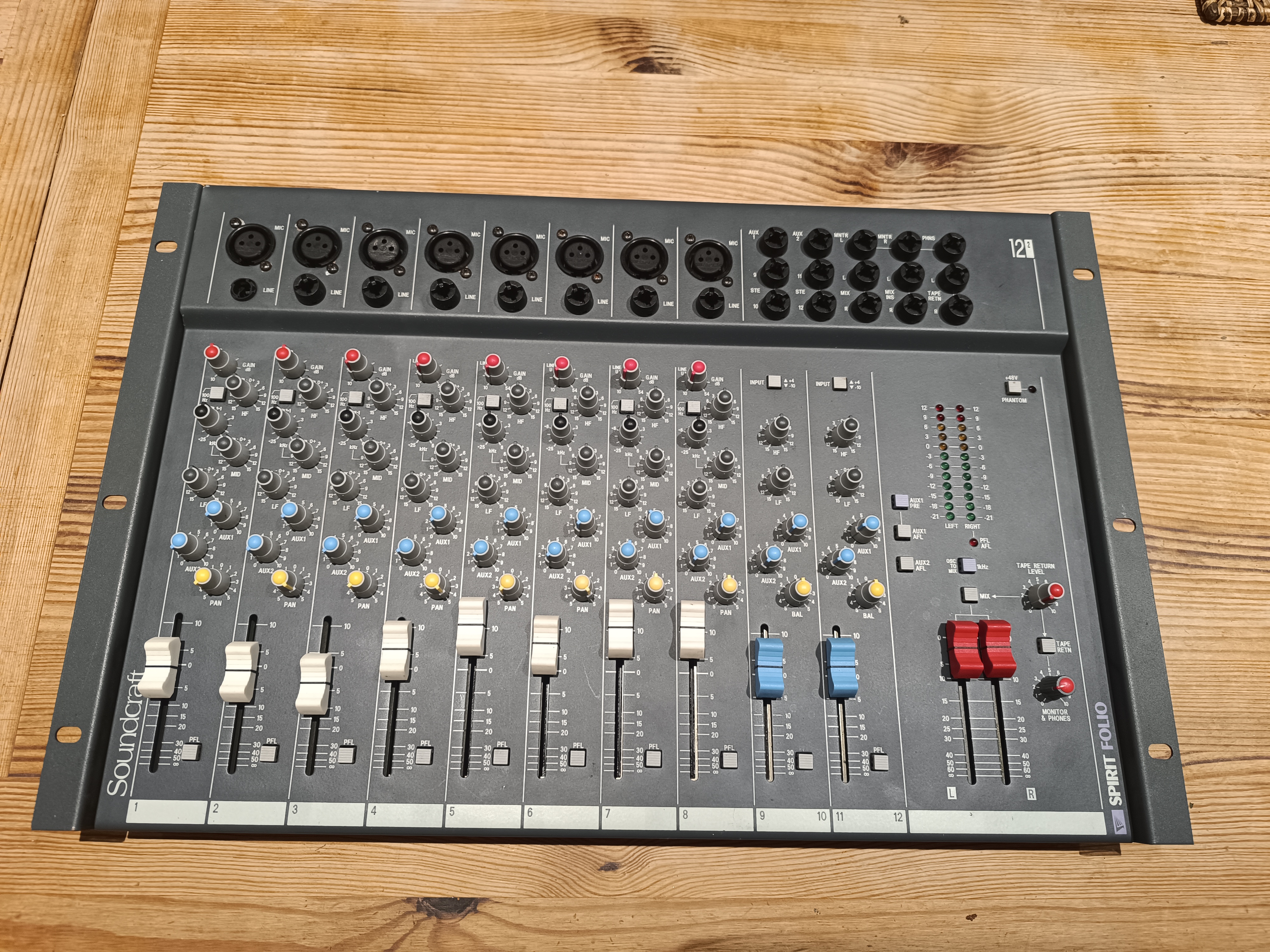 Soundcraft Spirit Folio 12/2