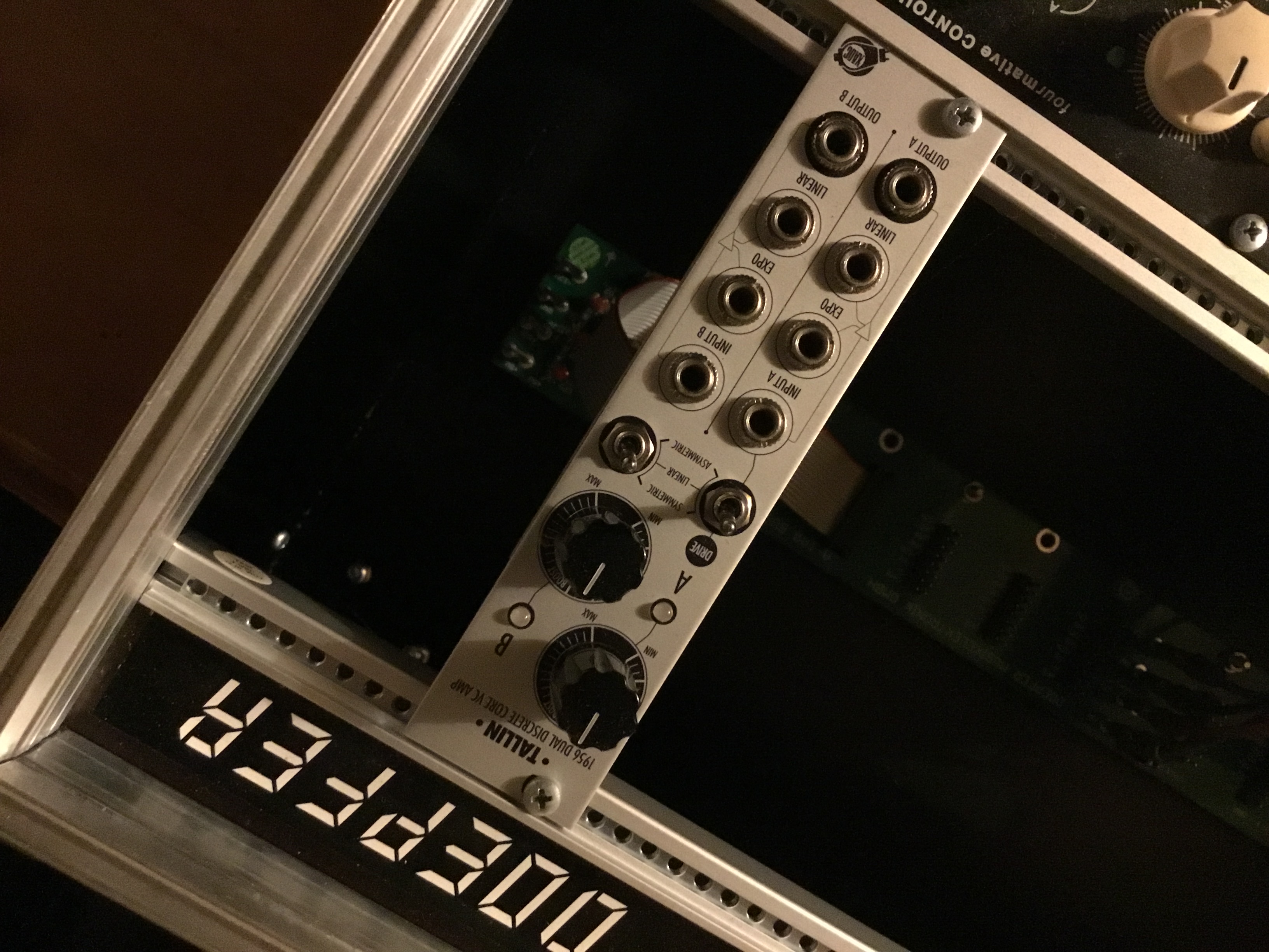 Tallin , super dual vca qui fait disto