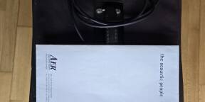 Je vends AER Bottom line Amp 2 Combo basse 12" 240W