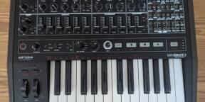Vends Minibrute 2