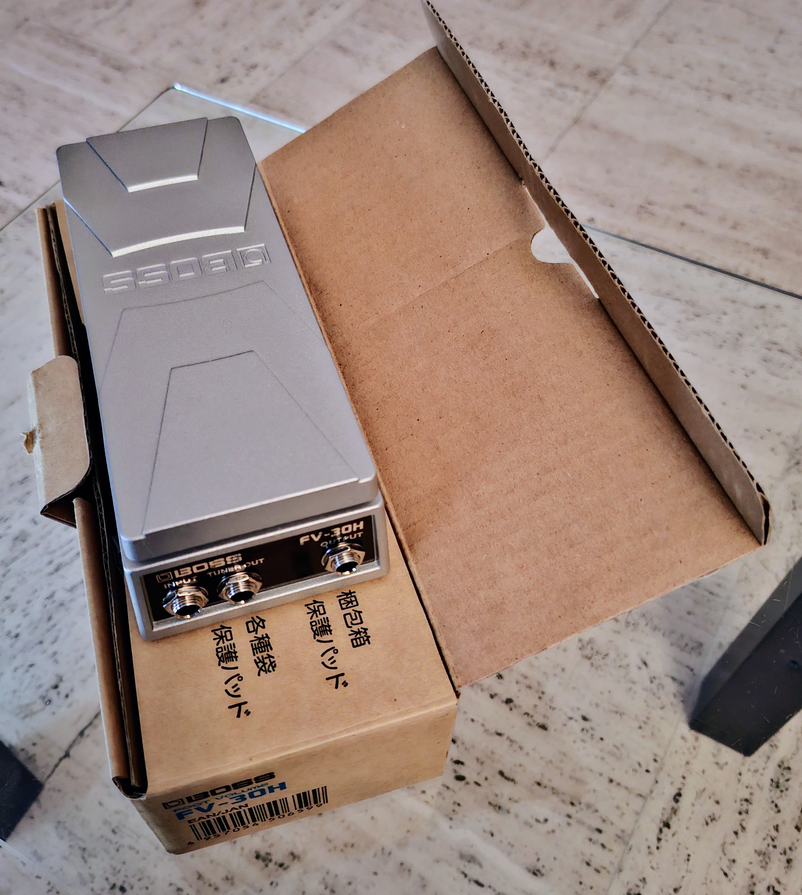 PÉDALE VOLUME BOSS FV 30 H 