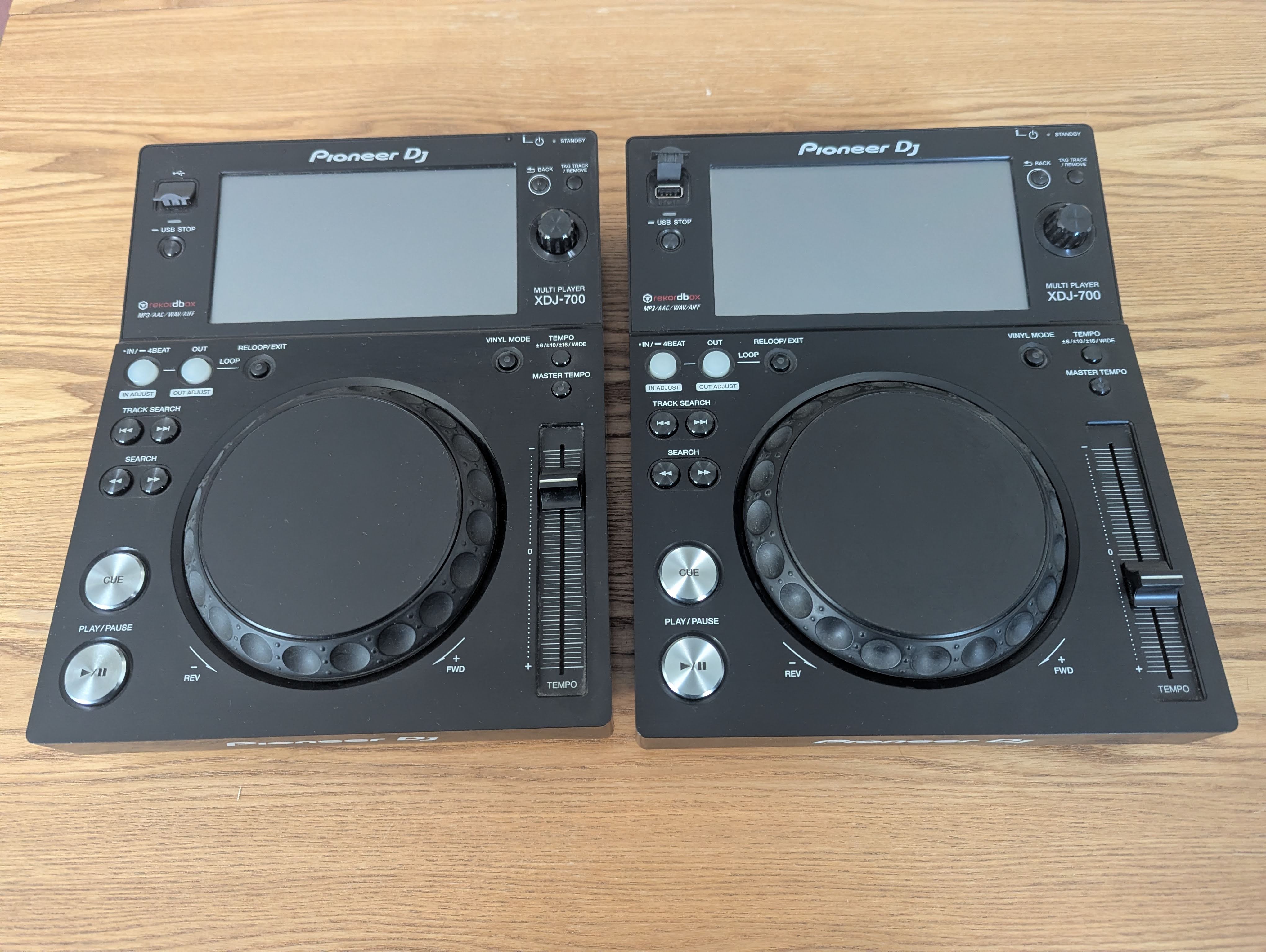 Vends 2 x XDJ 700