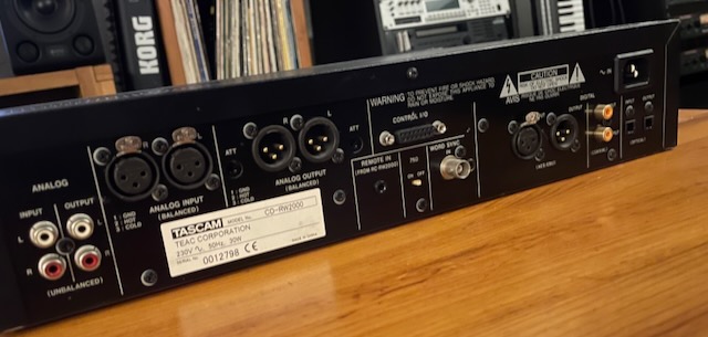 Tascam CDRW 2000 3