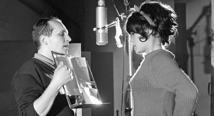 6702445.jpg 6702445.jpg