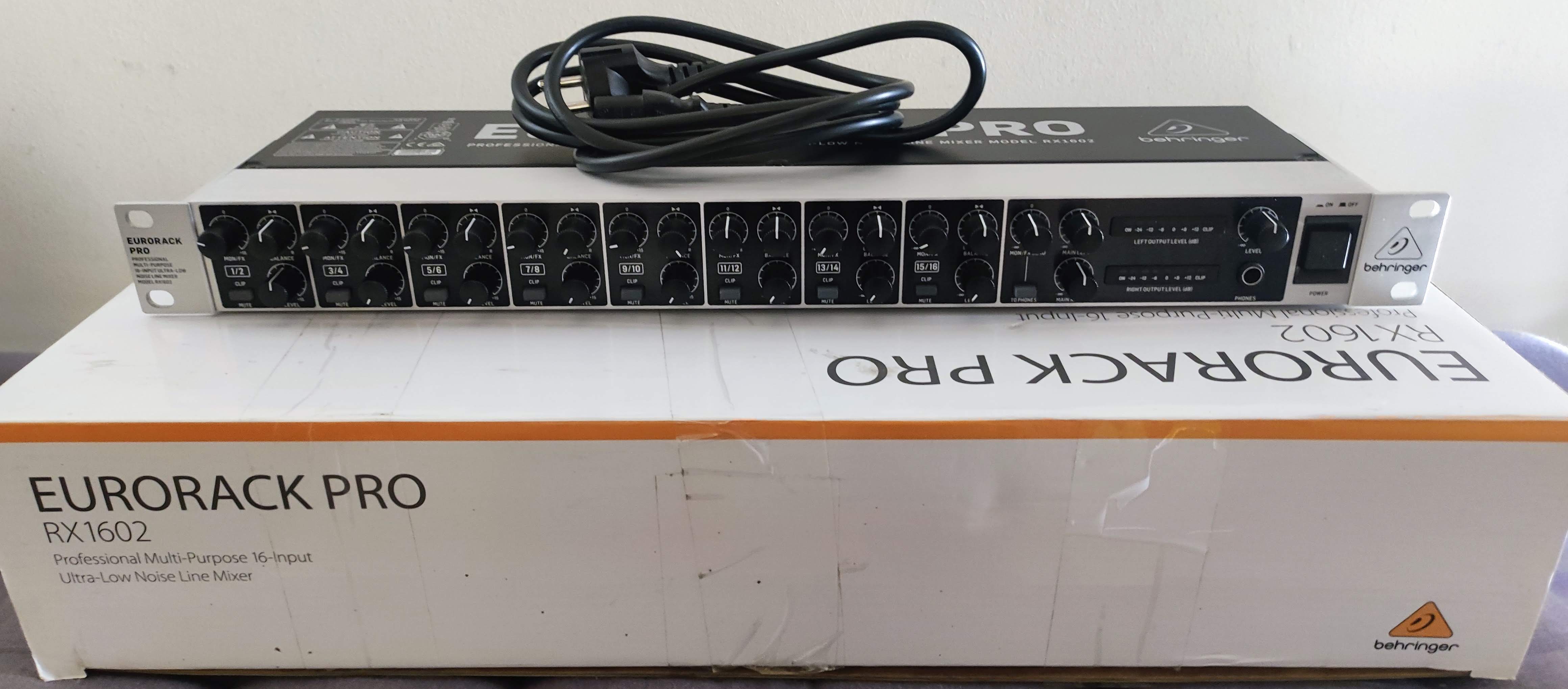 Vends Behringer Eurorack RX1602 V2