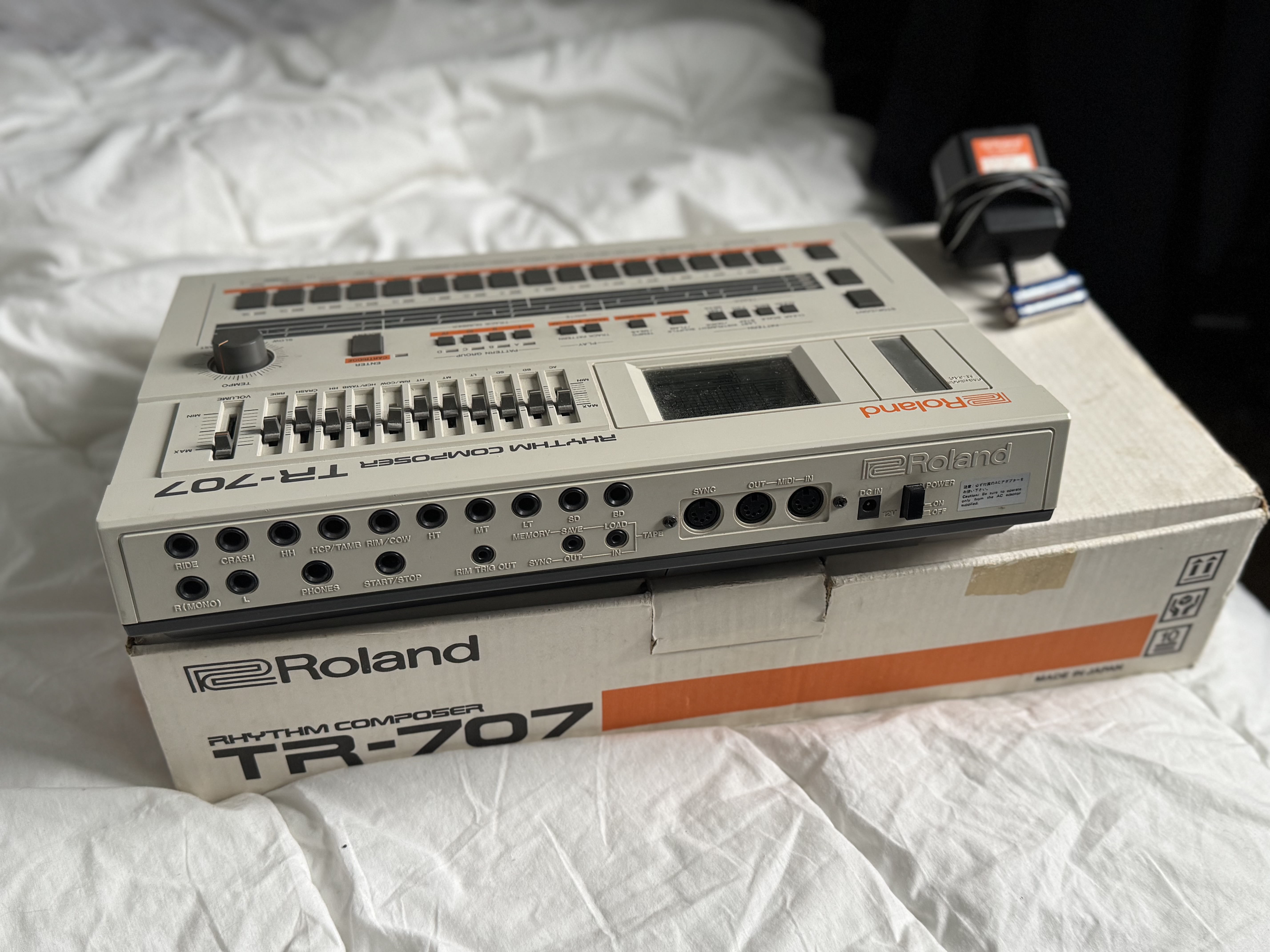 Roland TR-707 (65524)