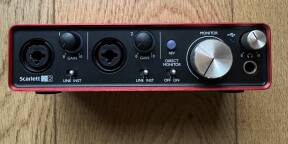 Vends Focusrite Scarlett 2i2 G2