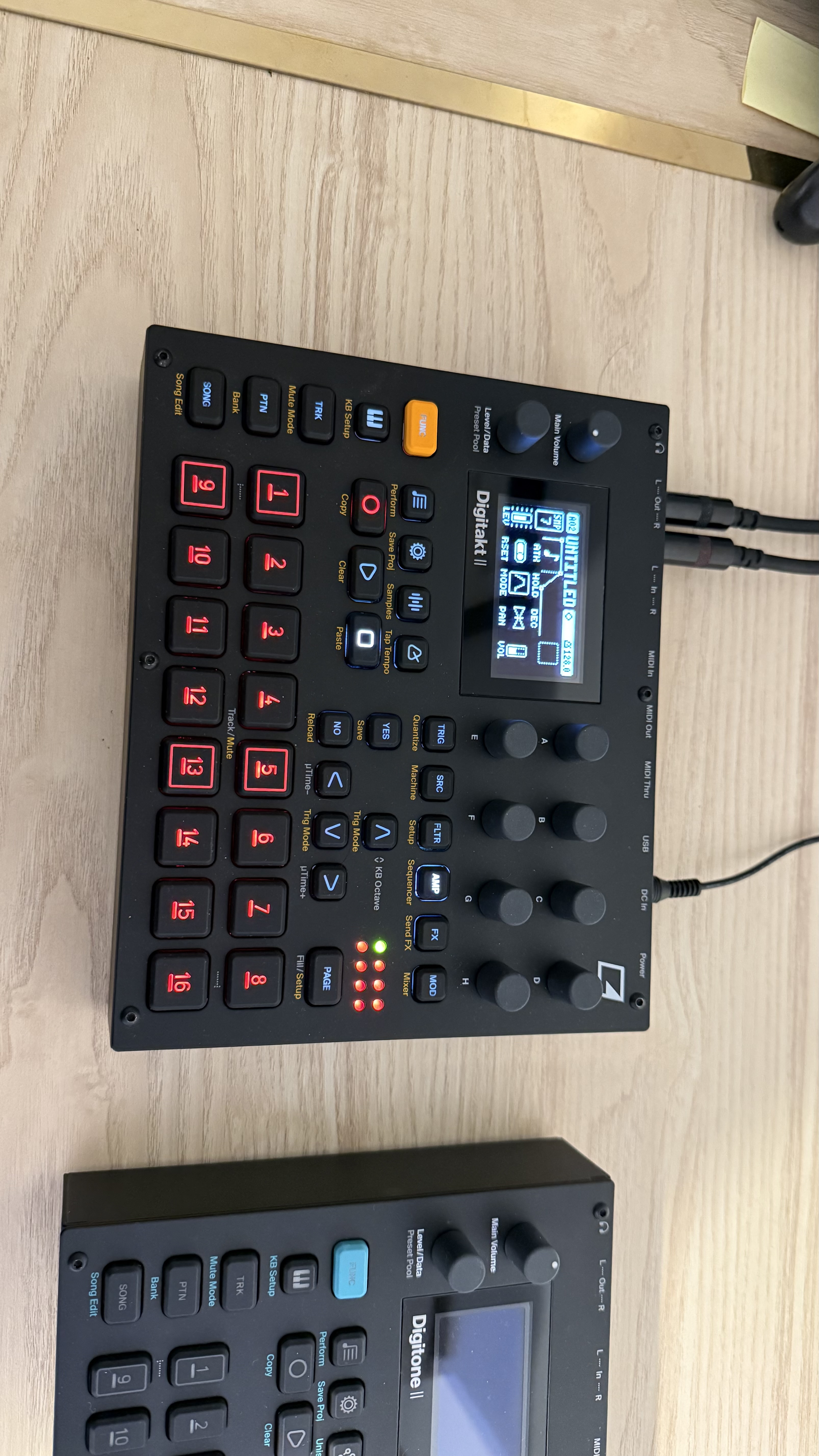 Vends digitakt 2 état neuf
