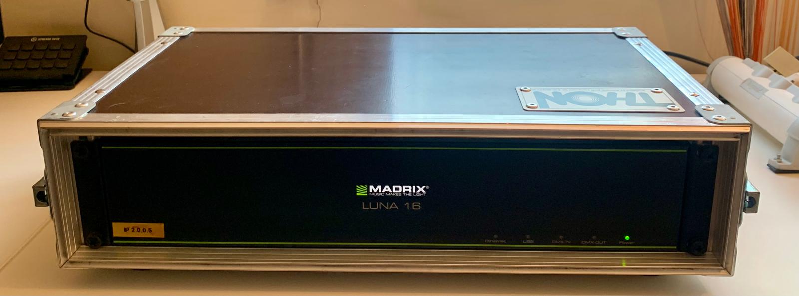 Vends Node Madrix Luna 16 univers DMX.