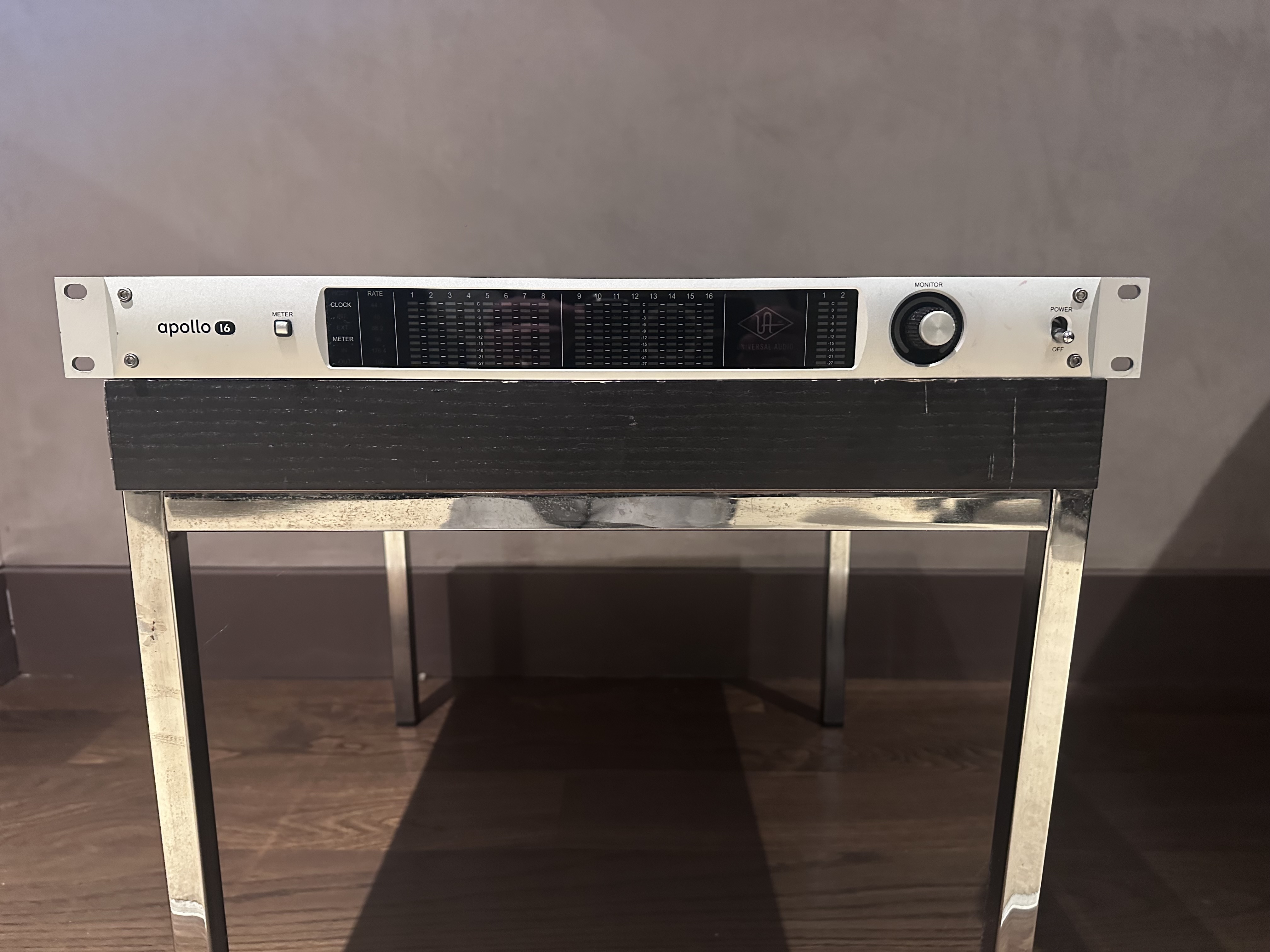 Vends interface audio Apollo X16 de Universal Audio 