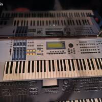 Yamaha MOTIF ES6 + PLG DX