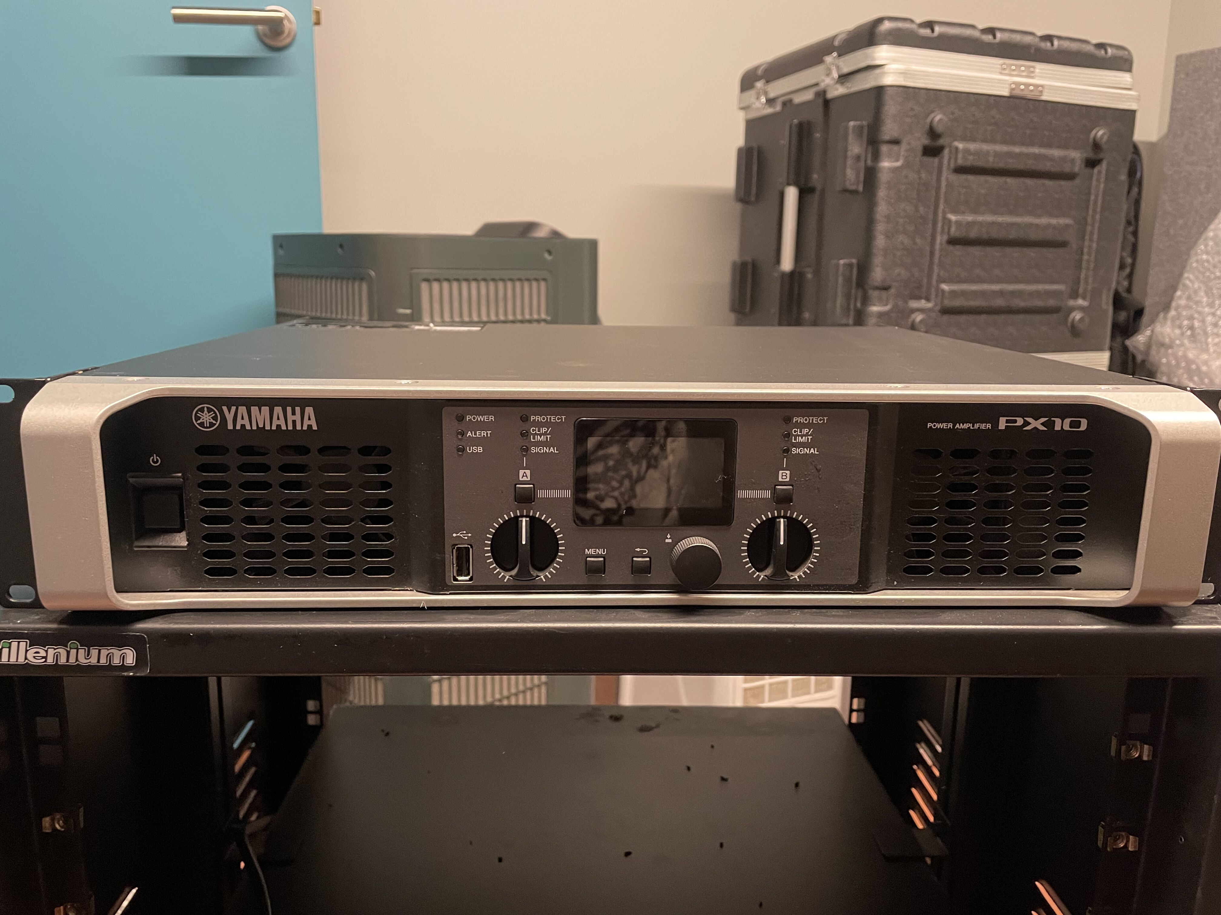 Ampli Yamaha PX10 bon état