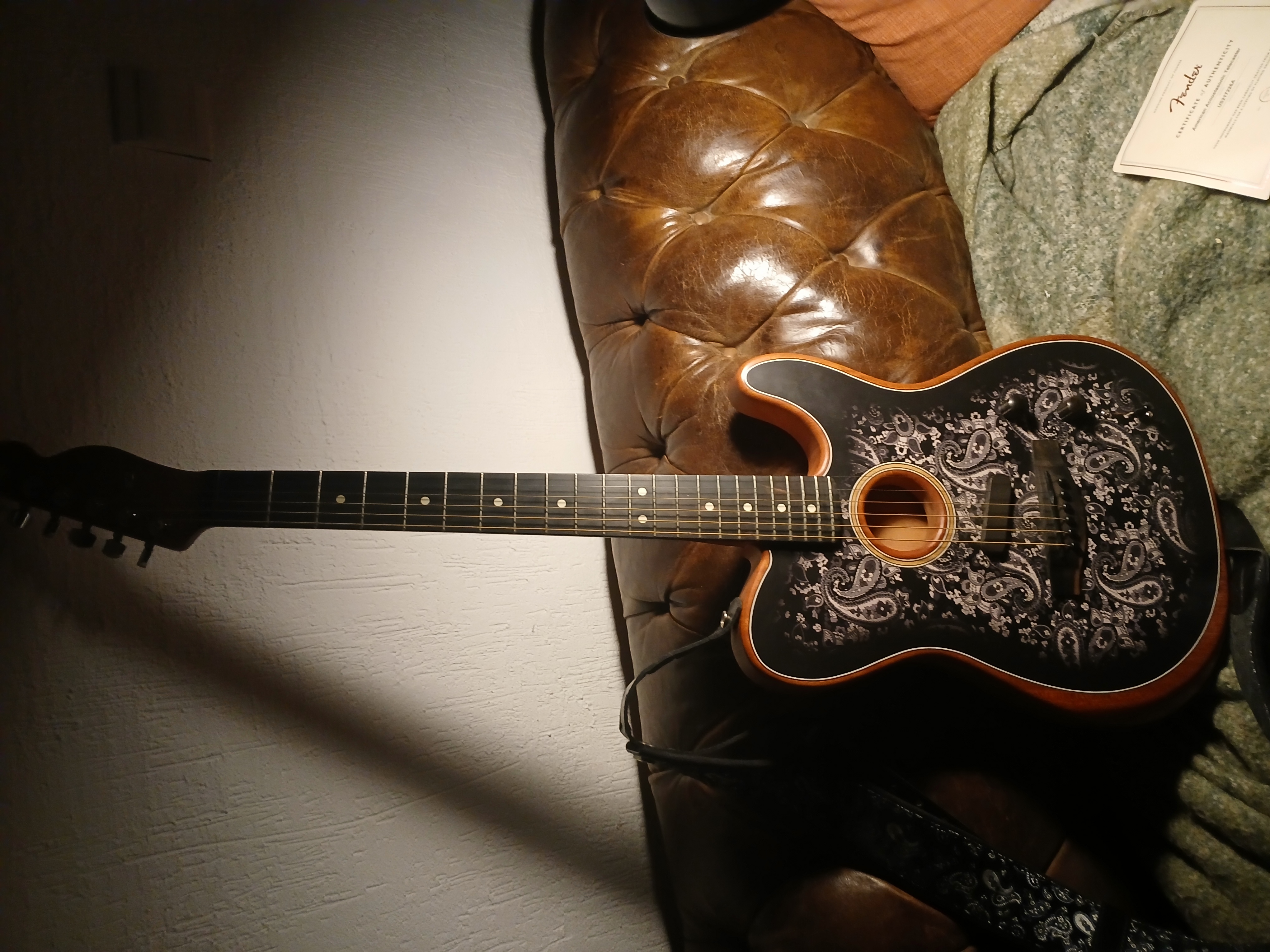 Vend fender acoustasonic