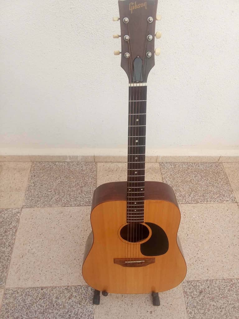 Guitare Gibson J40 Vintage – Kalamazoo USA (1971–1972)