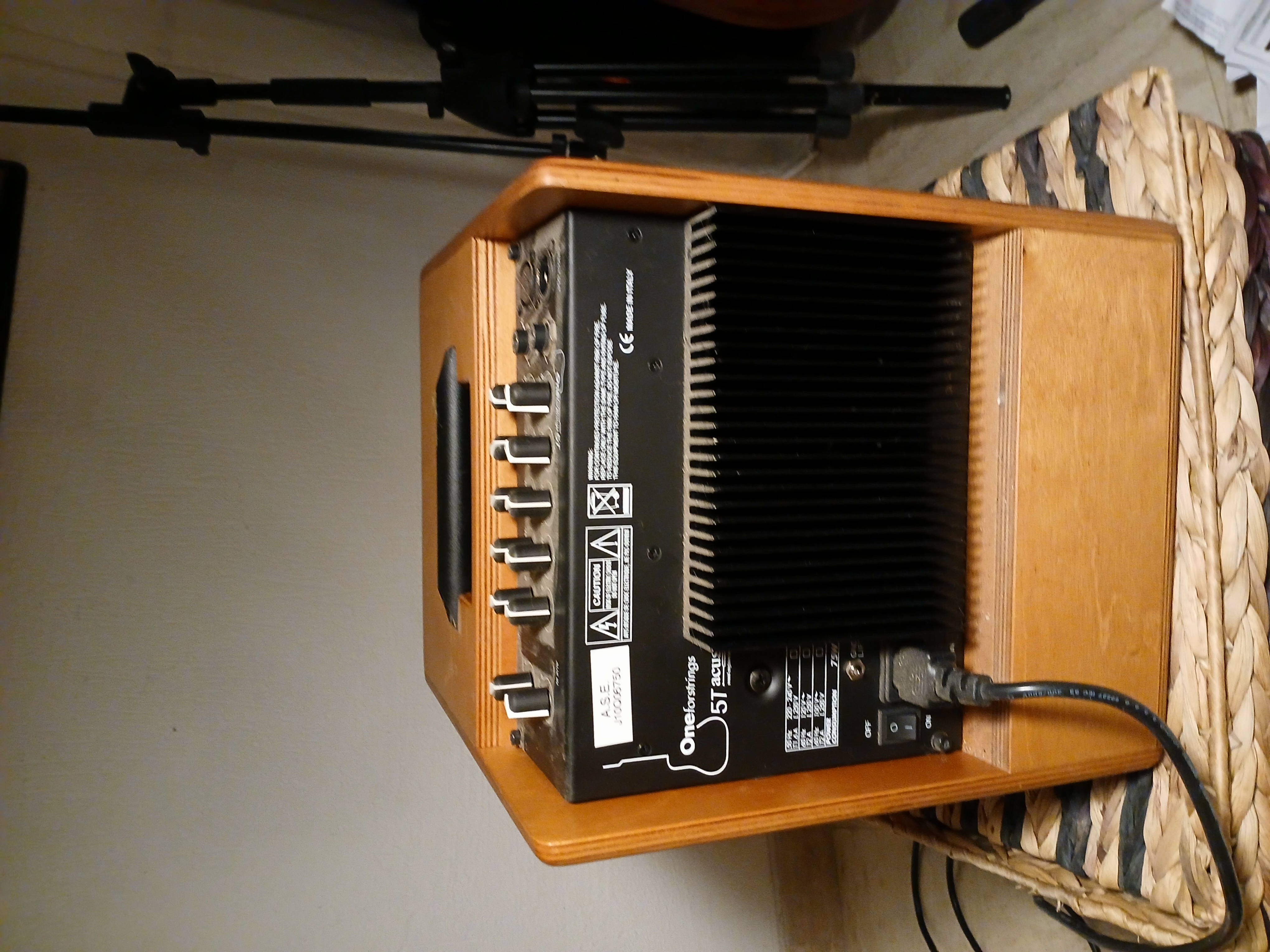 Vends ampli abus one for strings 5T