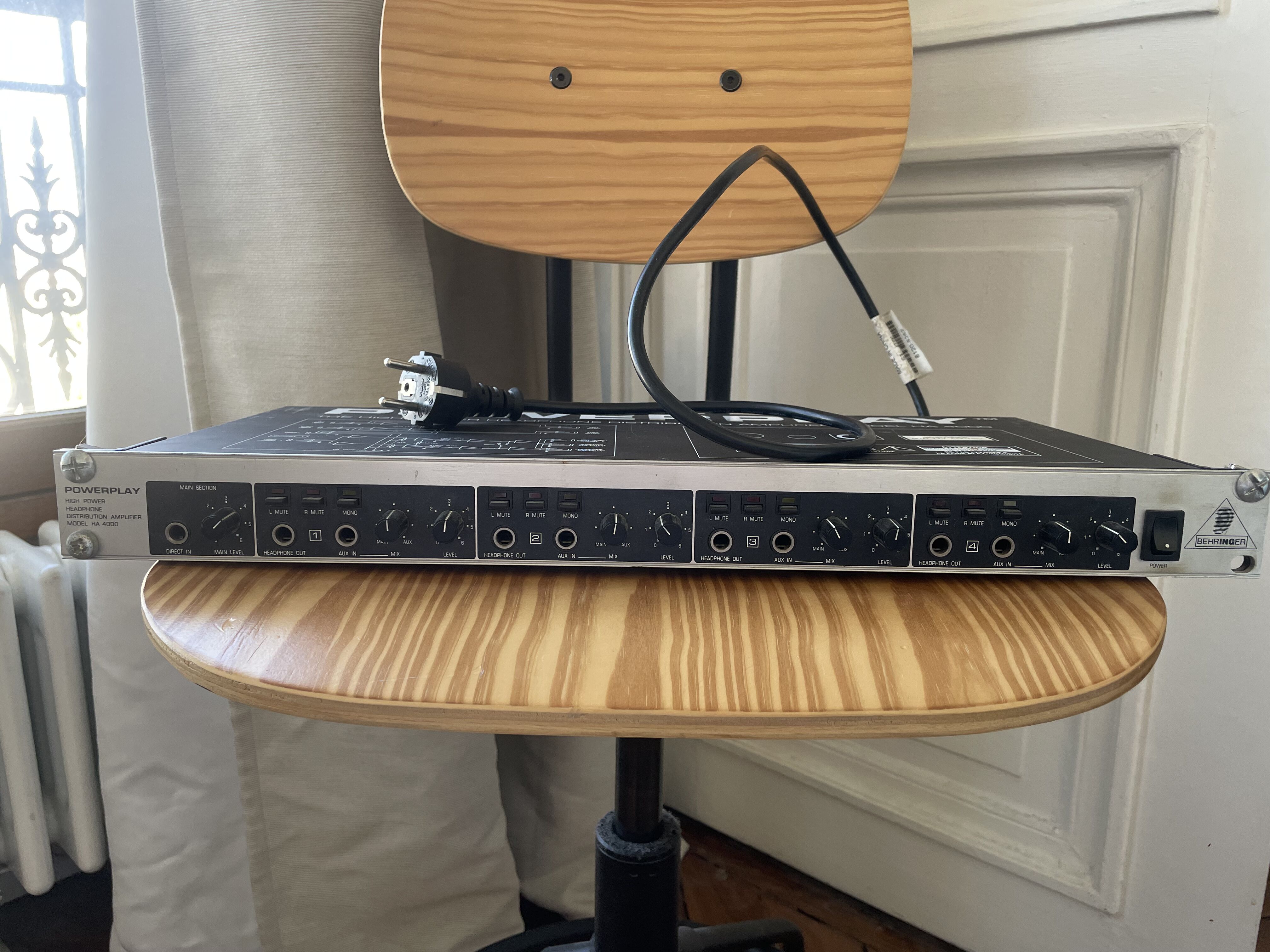 Vends ampli casque Behringer HA 4000 - Paris centre