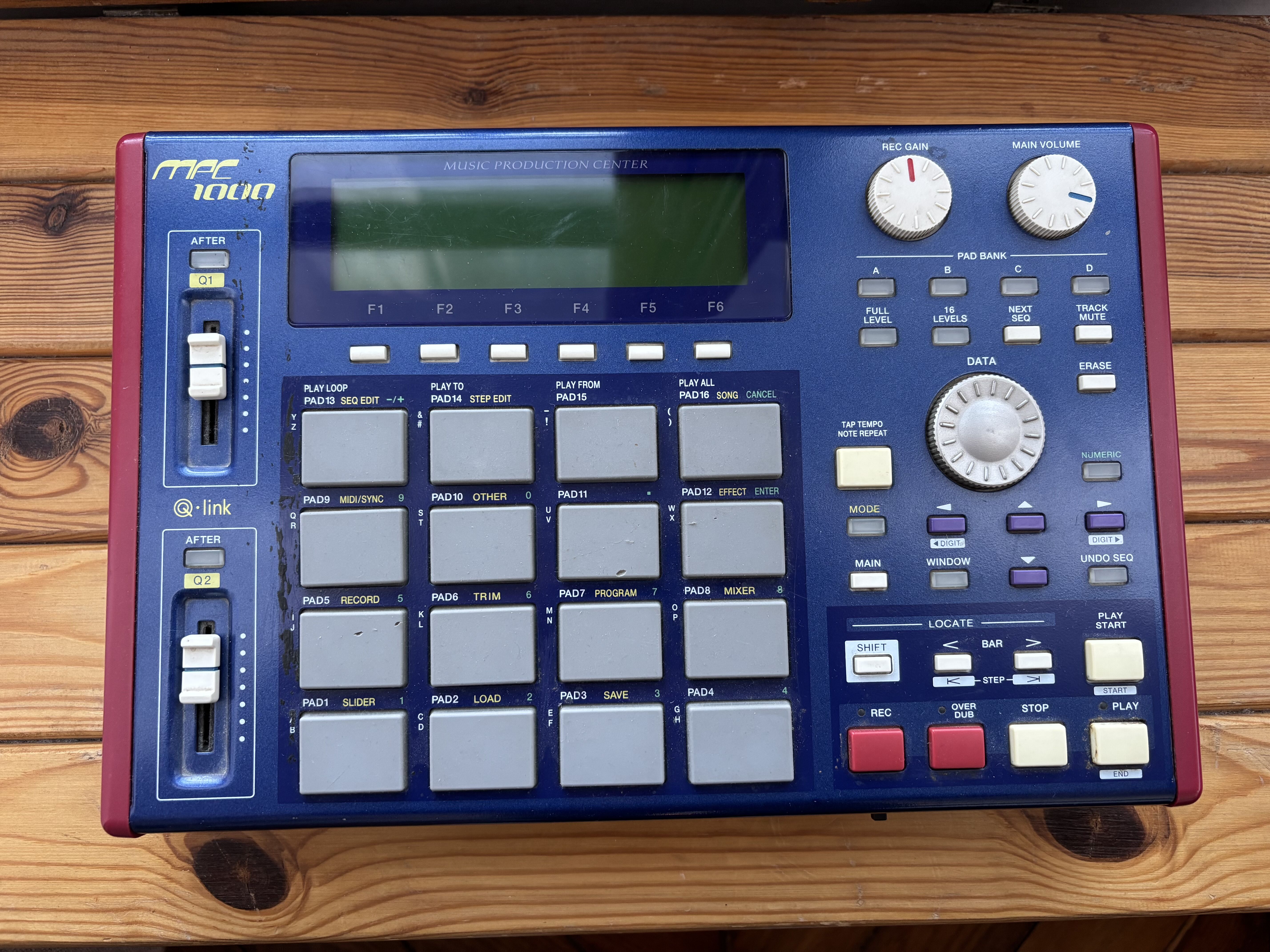 Vends MPC 1000 - Paris centre