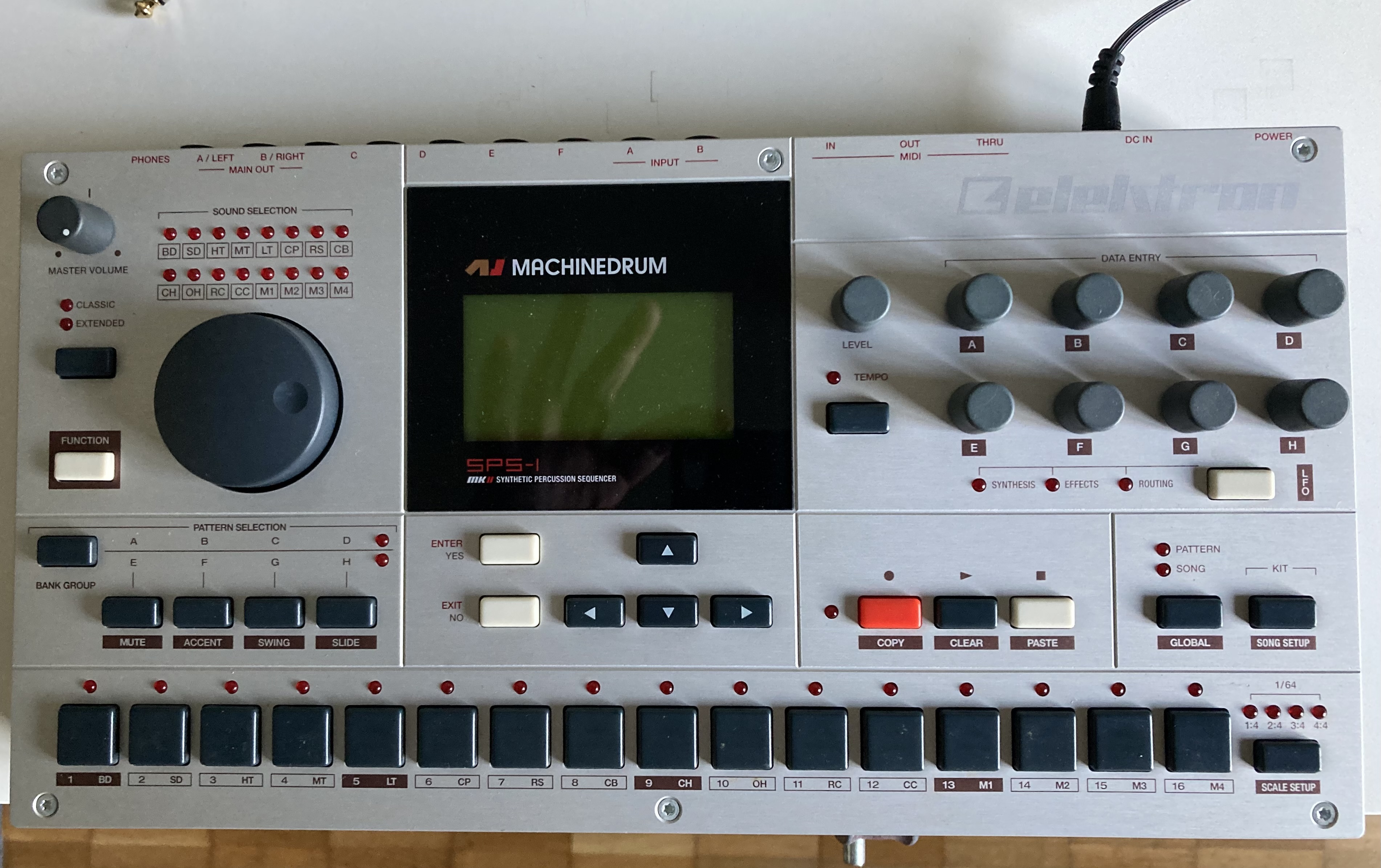 Elektron machinedrum SP1 MK2