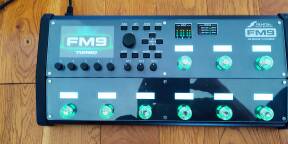 Vends FM9 Fractal Audio MK1 TURBO + Pédale d'expression