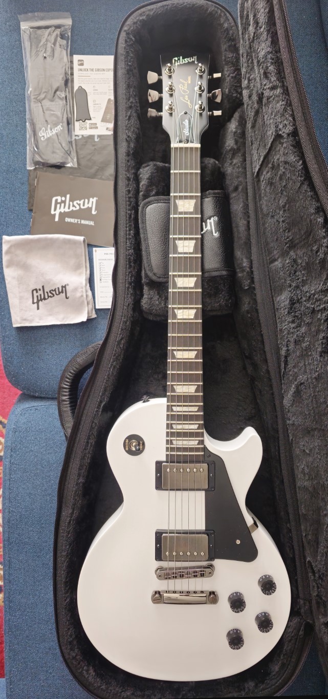 Gibson Modern Les Paul Modern Studio Worn White