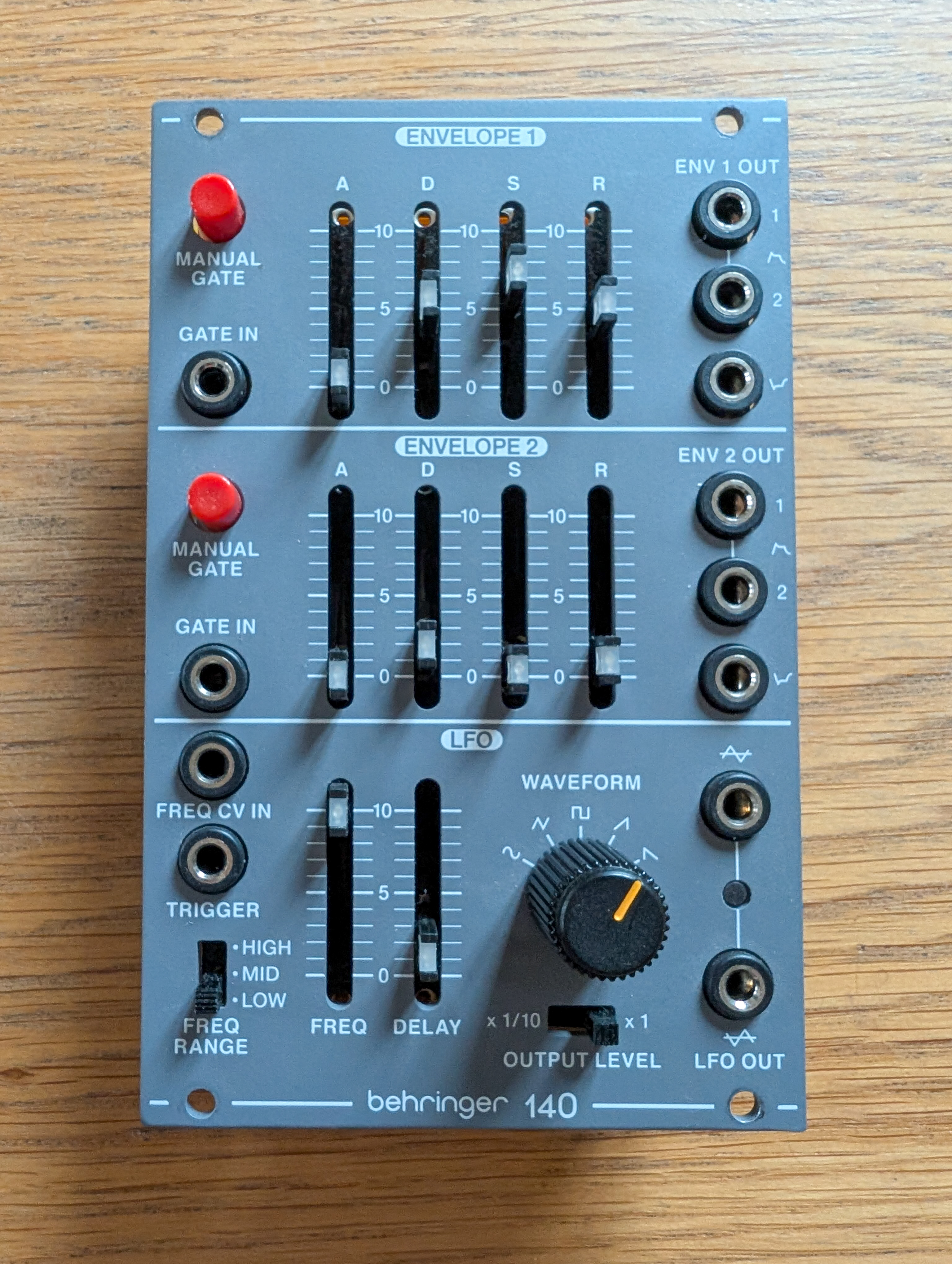Behringer 140 Dual Envelope/LFO