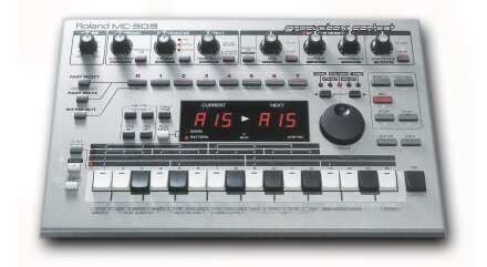 Roland MC-303 Roland MC-303